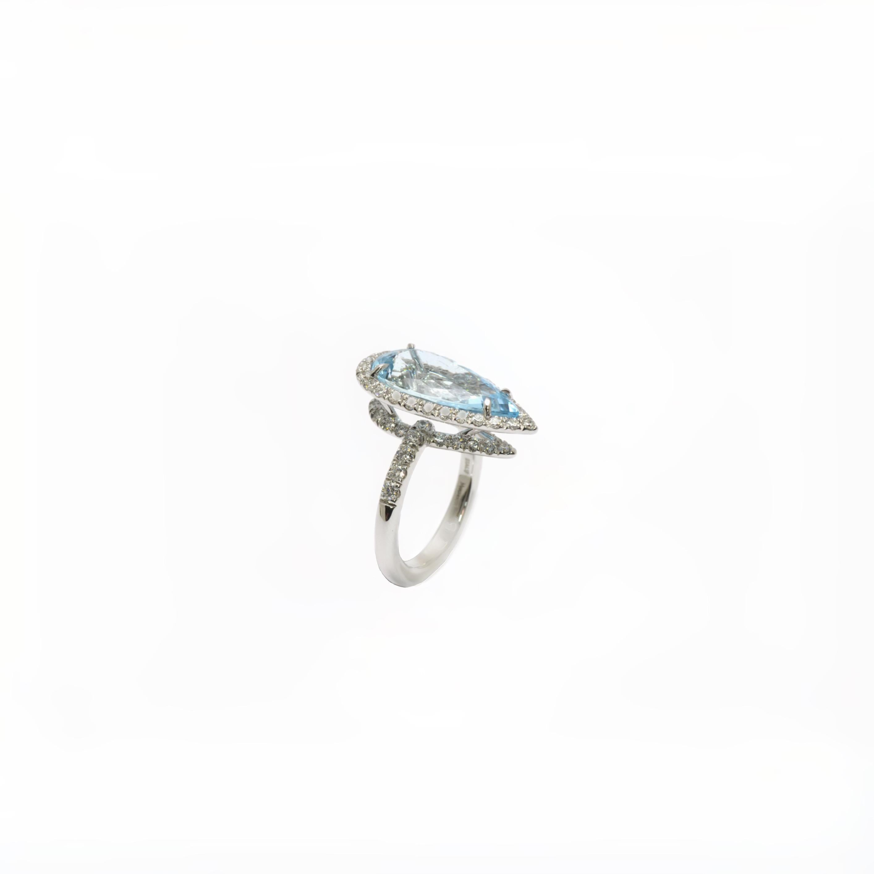 Pear Cut Pear Aquamarine 6.92ct Diamonds 1.12 18kt White Gold Made in Italy Ring For Sale