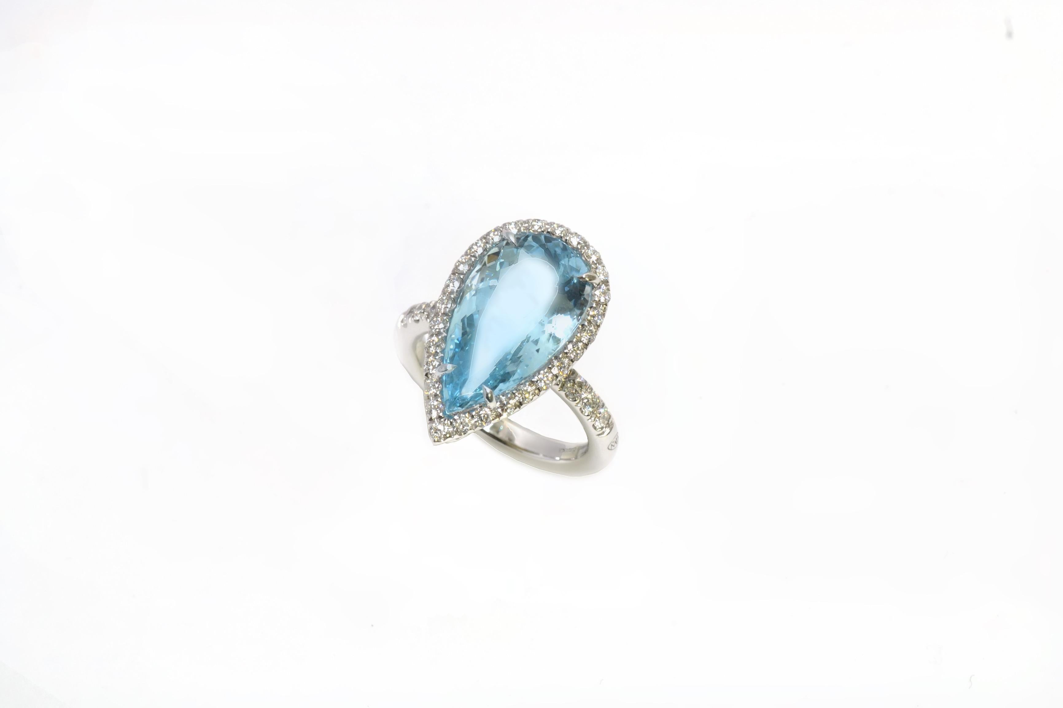 Pear Aquamarine 6.92ct Diamonds 1.12 18kt White Gold Made in Italy Ring In New Condition For Sale In Valenza , IT