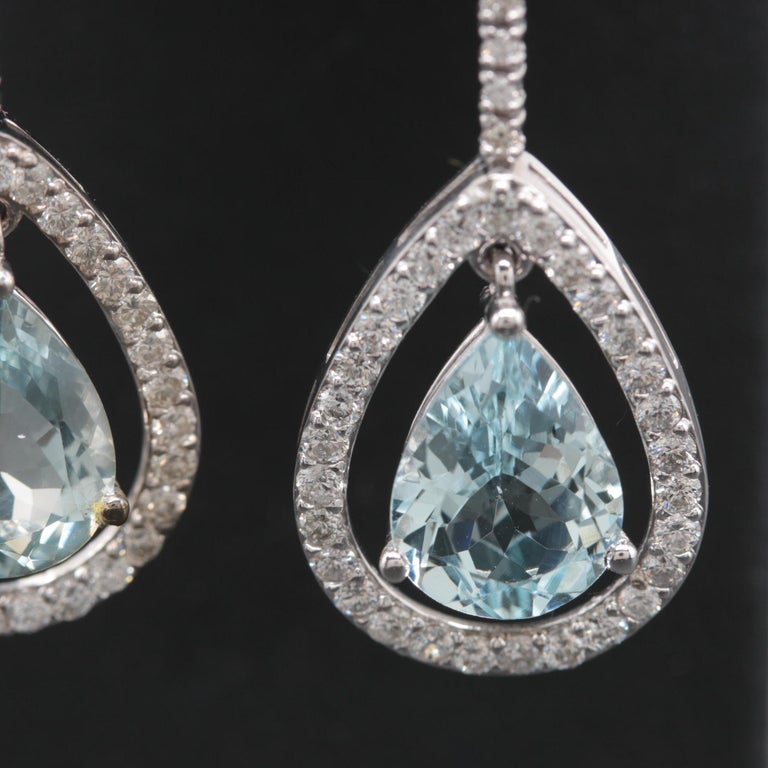 Pear Aquamarine Gold Earrings for women, Cute earrings for her For Sale