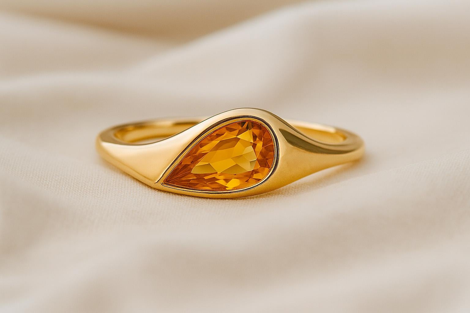 in vendita:  Anello pera citrino est-ovest 2