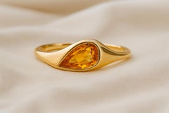 Pear citrine east west ring