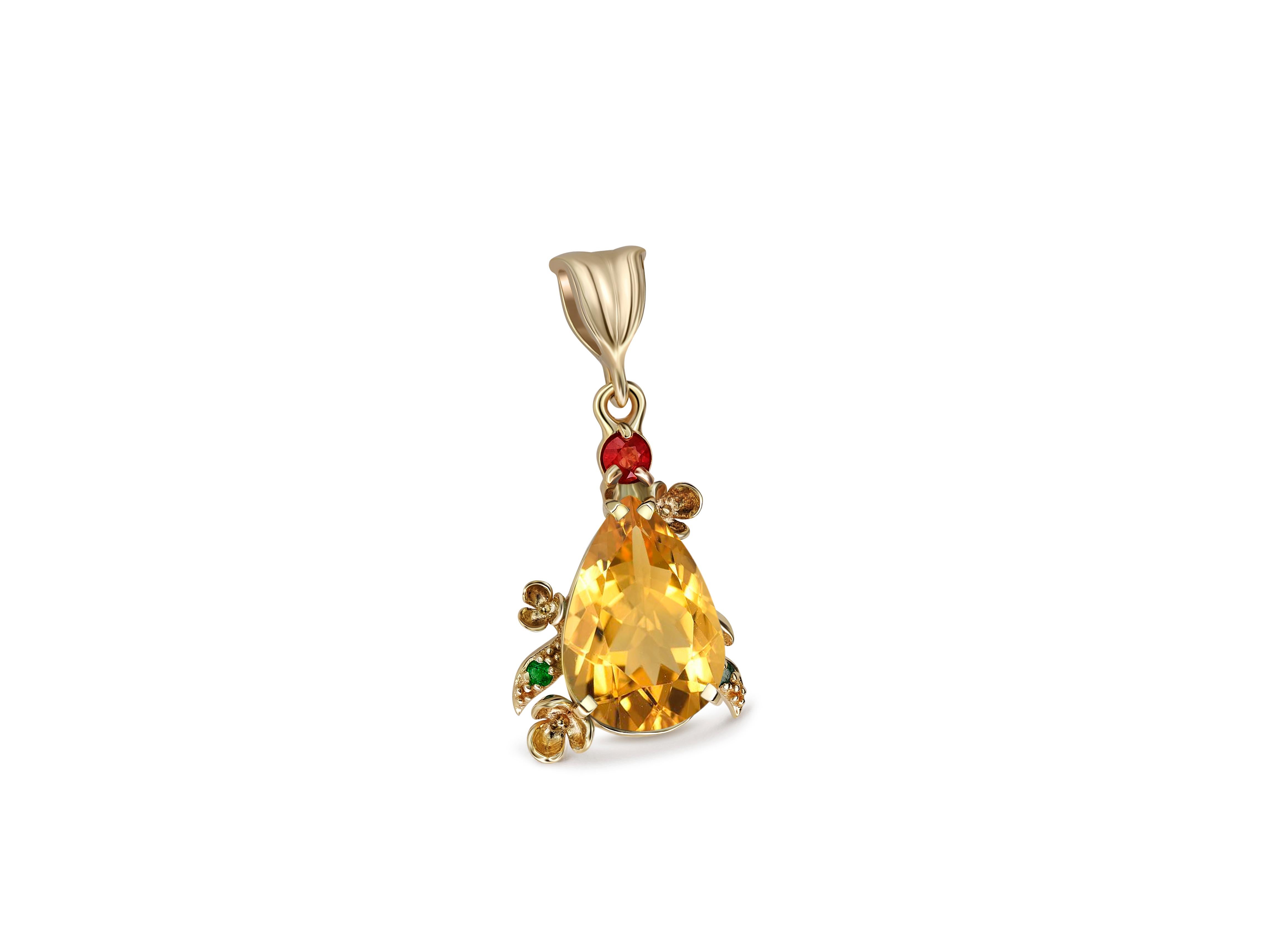 Pear Citrine Pendant in 14 Karat Gold, Flower Design Pendant In New Condition For Sale In Istanbul, TR
