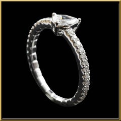 Pear Cut 1/3 Carat New Bridal Diamond Solitaire Ring in 18 Karat Gold