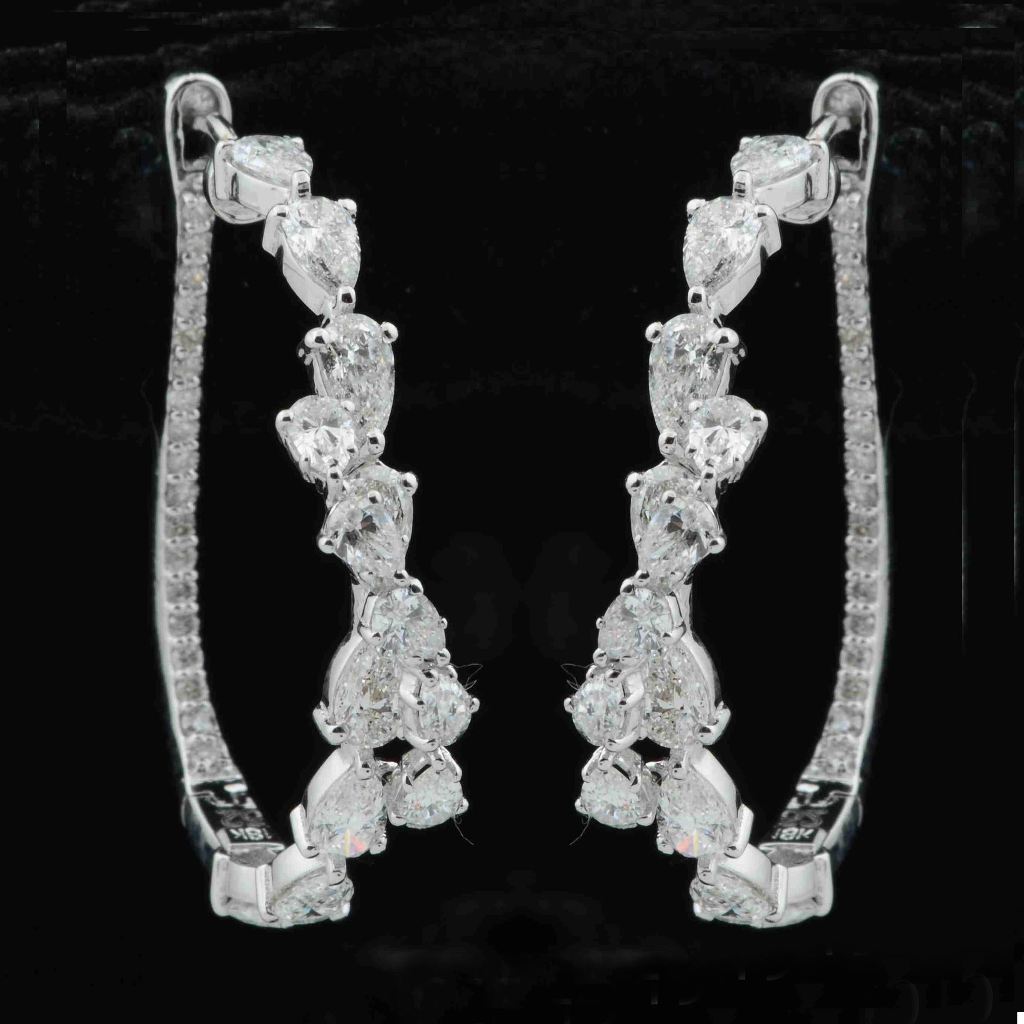 Boucles d'oreilles russes en or blanc 14 carats avec diamant naturel de 3,60 carats en forme de poire Pour femmes en vente