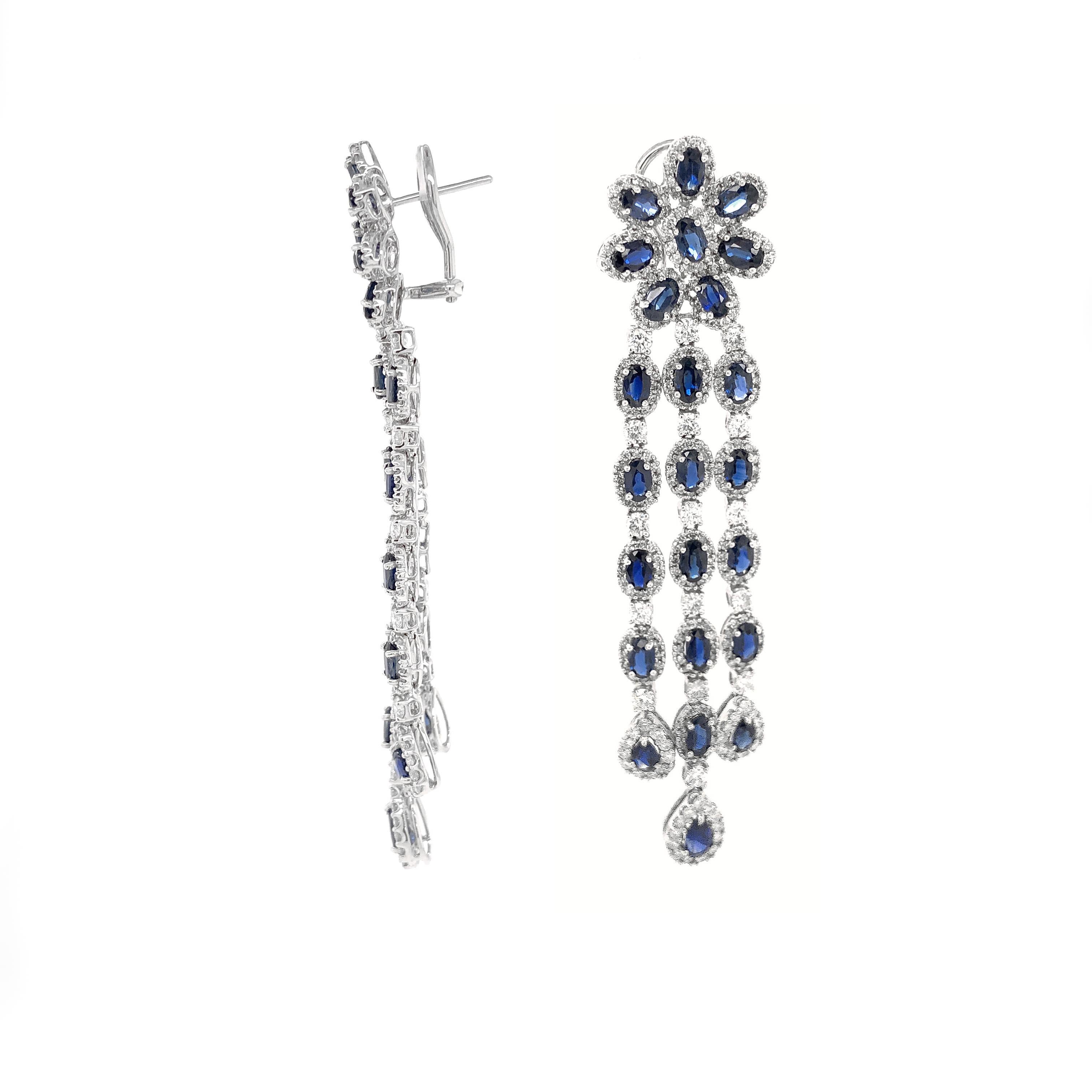 Contemporary Ceylon Pear Cut Blue Sapphires 20.55 Carat Diamonds 18k Gold Earrings For Sale
