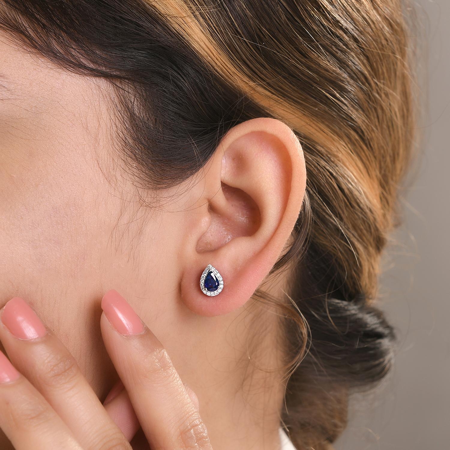 Boucles d'oreilles Halo en or blanc massif 14k, saphir bleu taillé en poire et diamant en vente 2