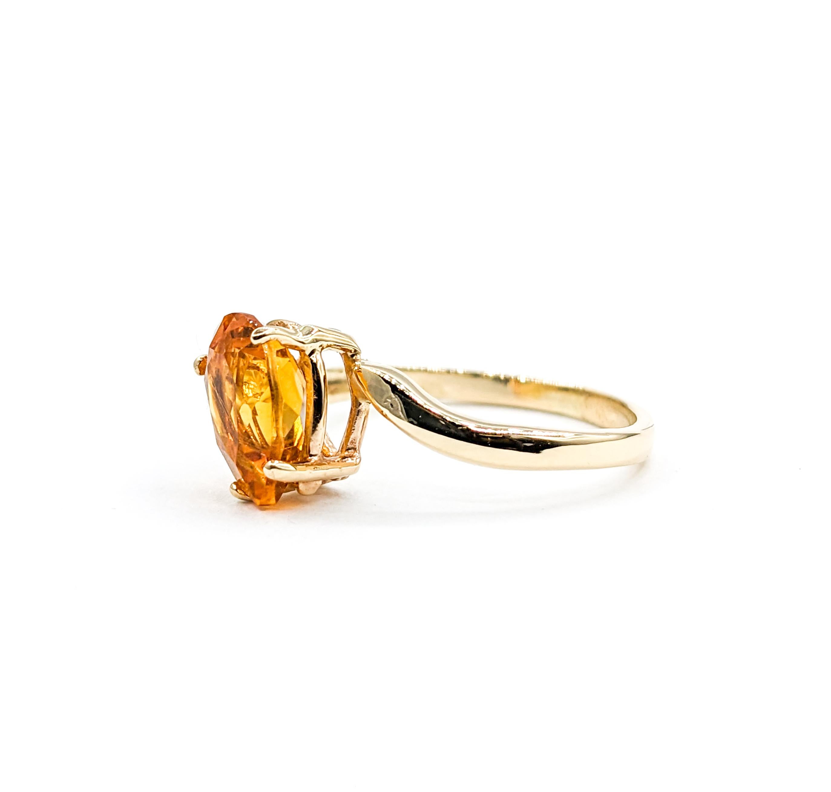 Pear Cut Citrine Ring in Gold For Sale 2