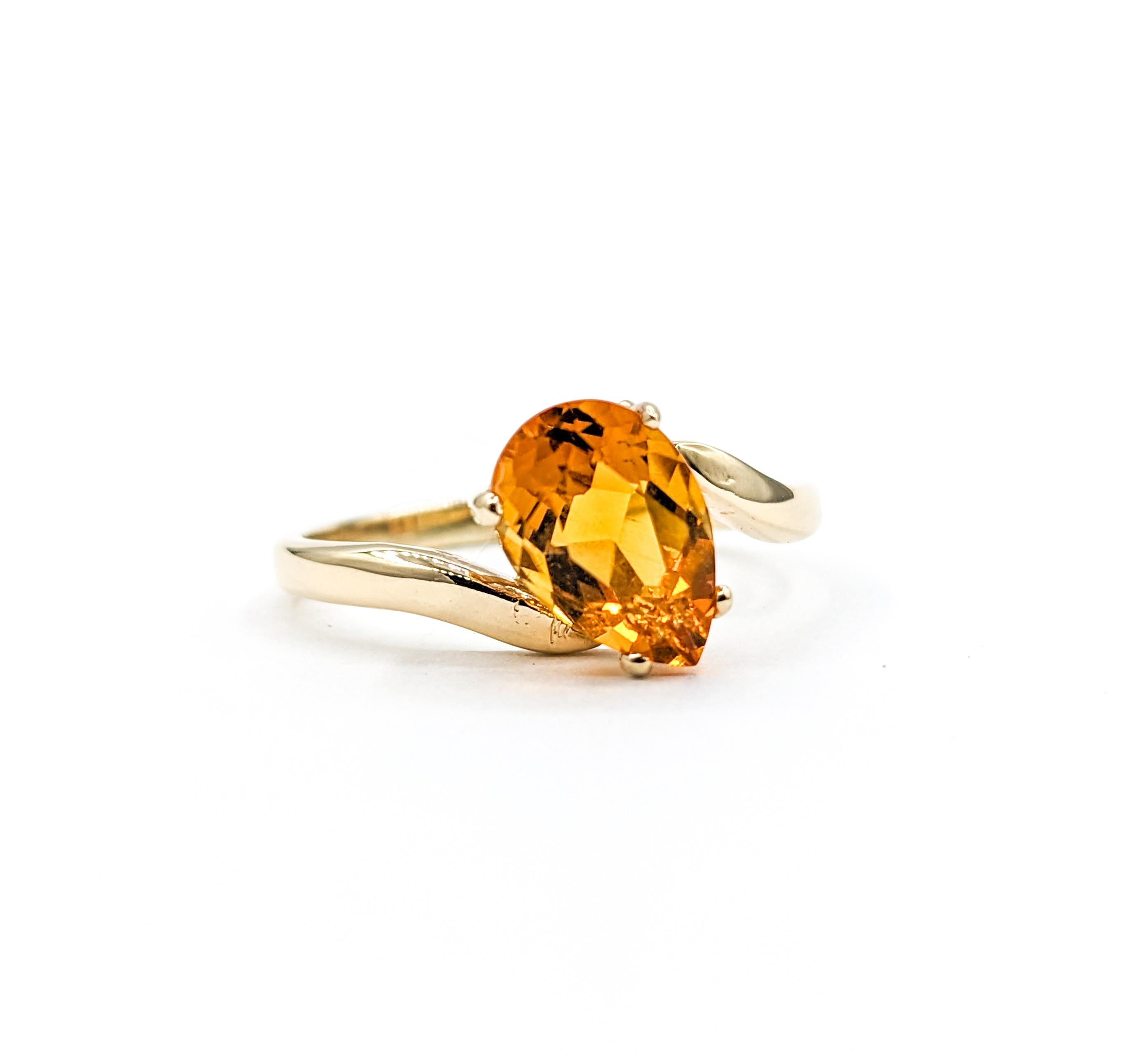 Citrin-Ring mit Birnenschliff in Gold im Angebot 3