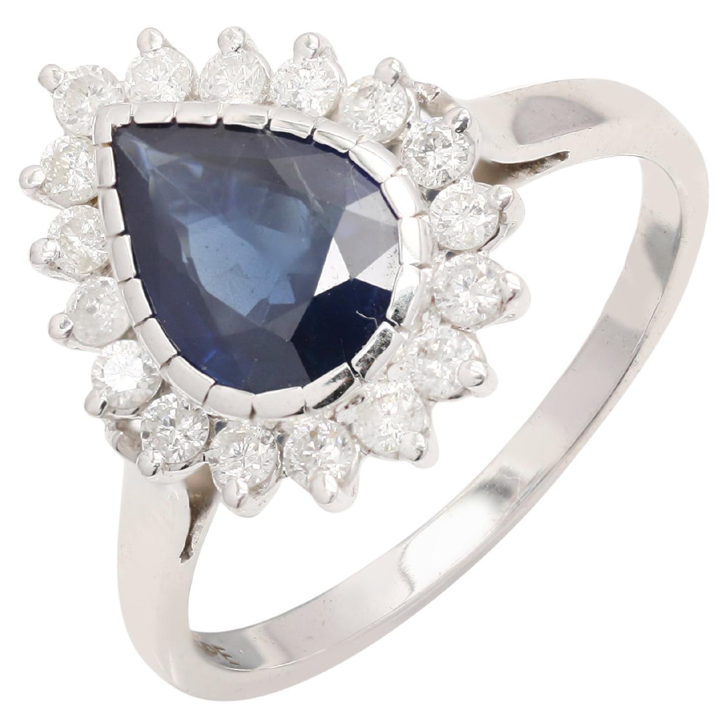 Bague de fiançailles en or blanc massif 18 carats avec saphir bleu profond poire et diamants