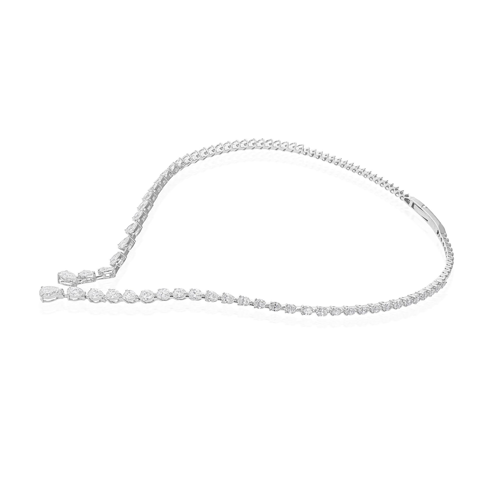 Pear Cut Diamond 12.21ct V Shape Torque Necklace for Wedding 18K White Gold For Sale 1