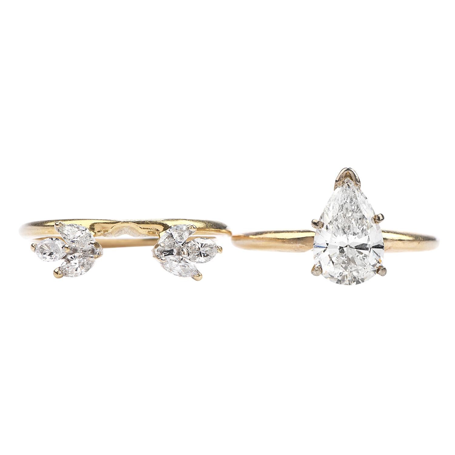 Pear Cut Diamond Gold Bridal Set Engagement Ring and Band 2