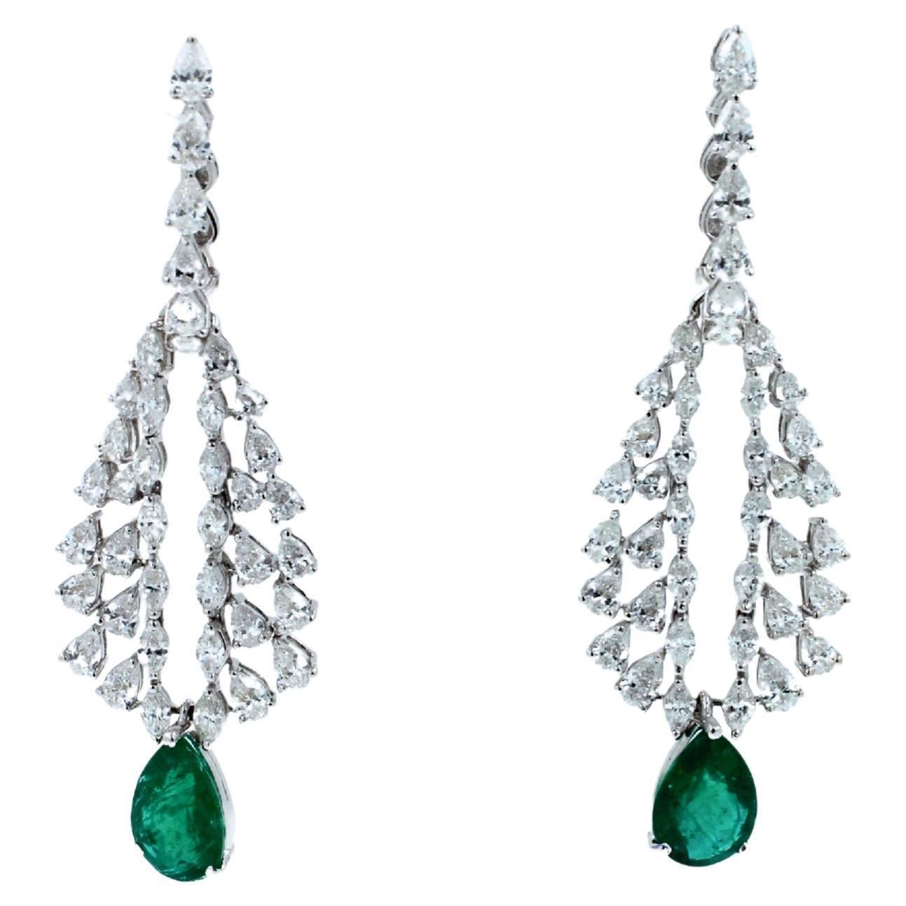Pear Cut Drop Shape Green Emerald Diamond Feather Luxury 18k White Gold Earrings For Sale 2