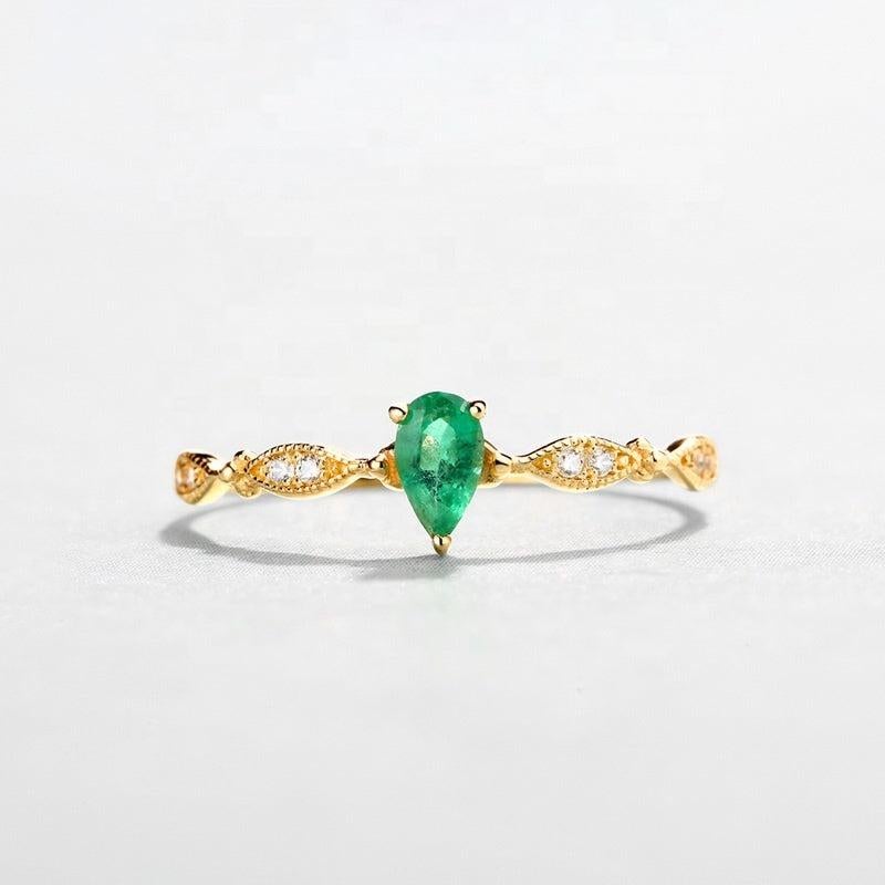 For Sale:  Pear Cut Emerald Marquise Diamond 14K Yellow Gold Ring 3