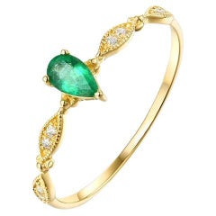 Esmeralda talla pera Diamante marquesa Anillo de oro amarillo de 14 quilates