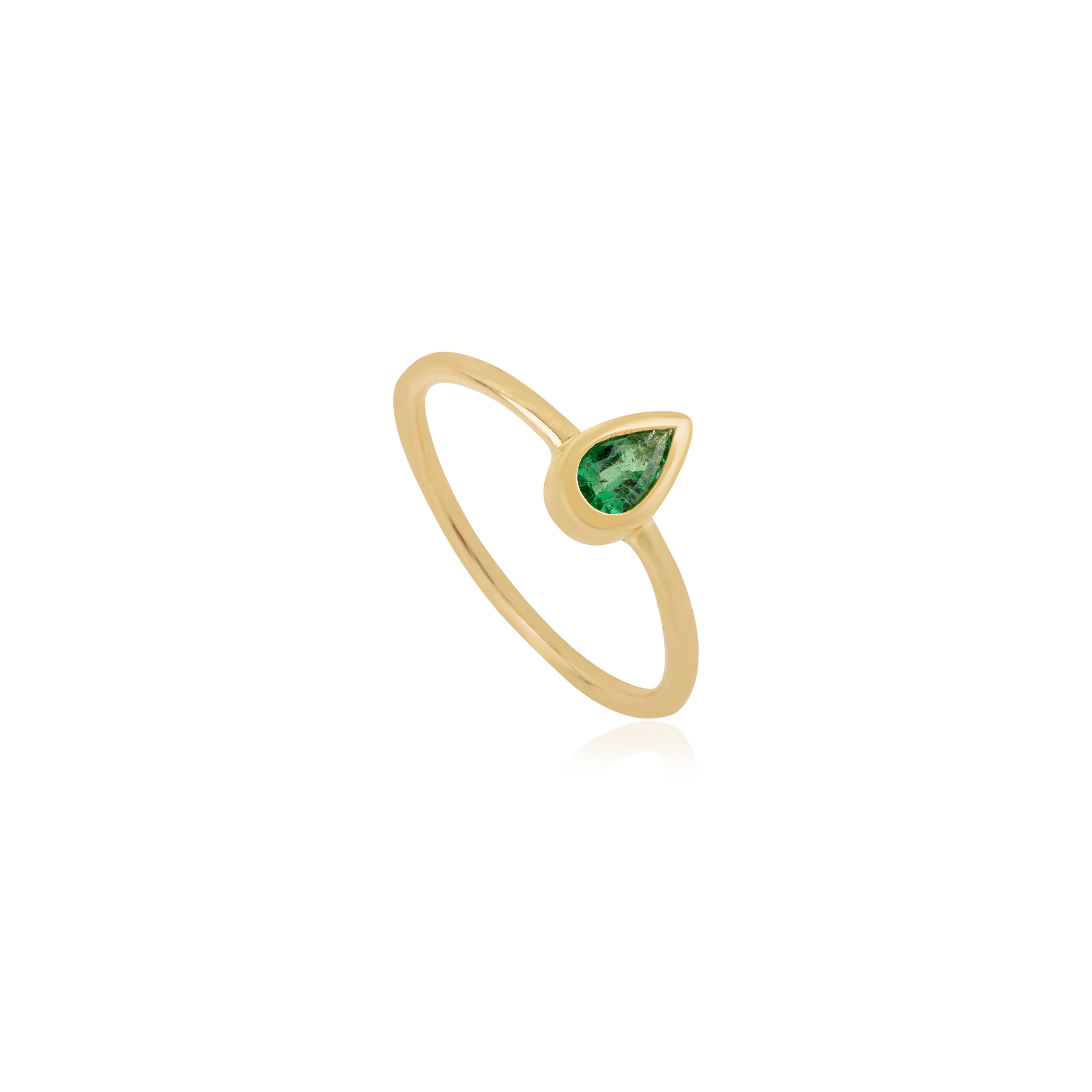 Im Angebot: Birnenschliff Smaragd Solitär Lünette Set Ring in 14K Gelbgold jeden Tag Schmuck () 3