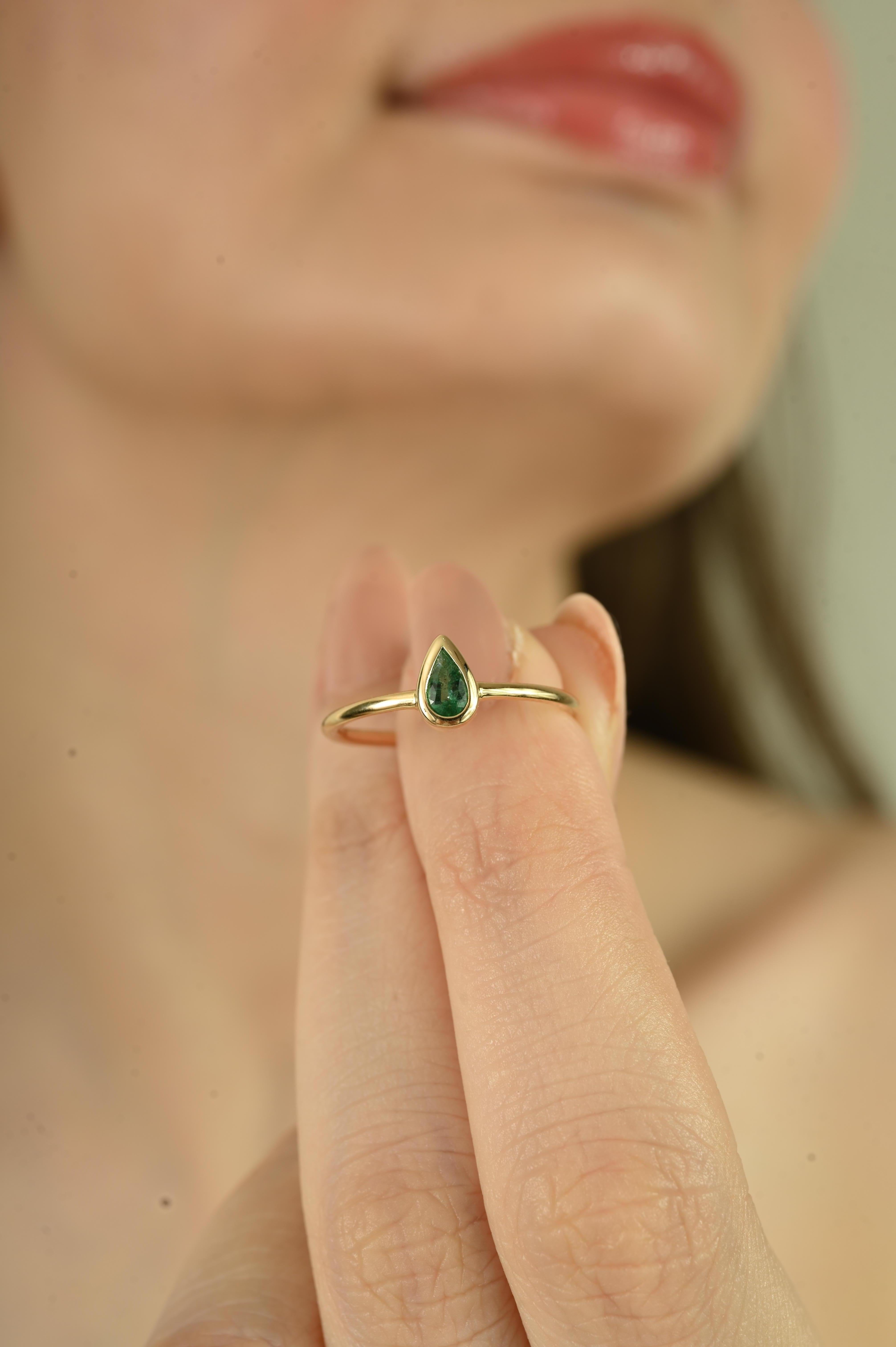 Im Angebot: Birnenschliff Smaragd Solitär Lünette Set Ring in 14K Gelbgold jeden Tag Schmuck () 4