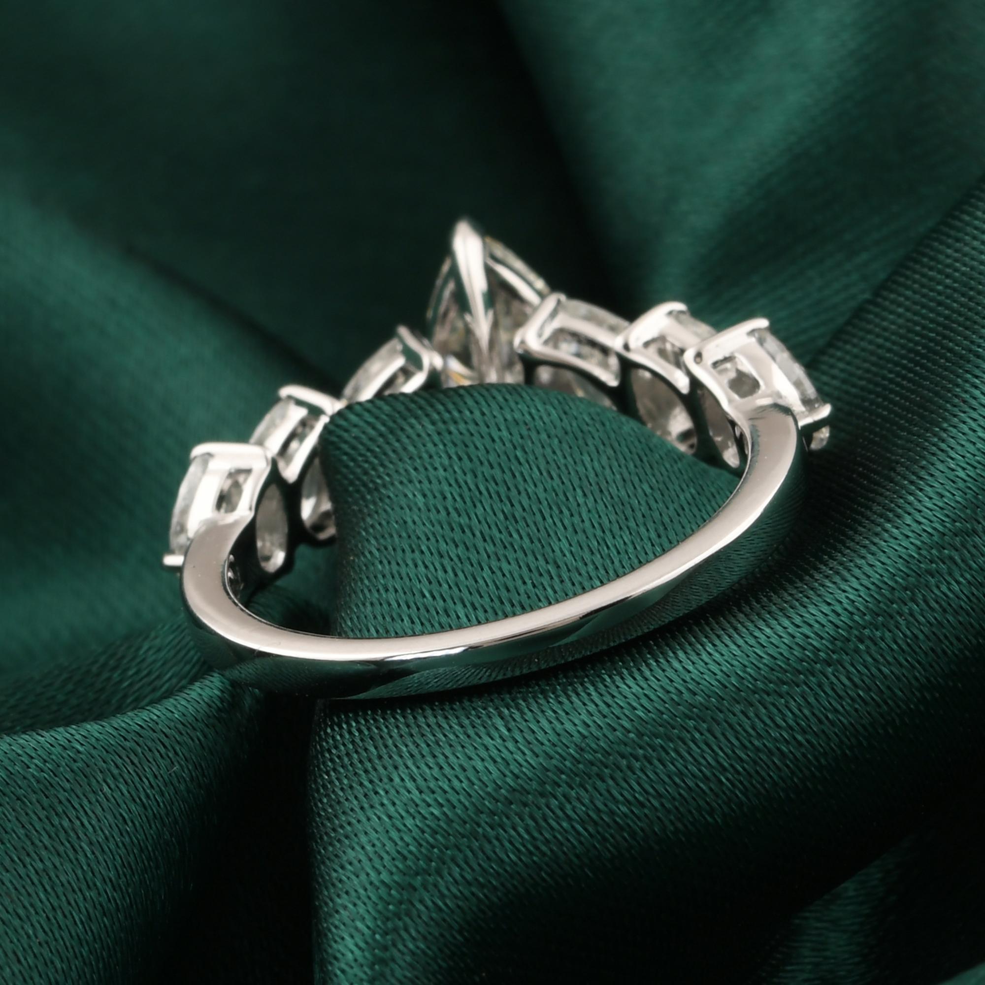 For Sale:  Pear Cut HI Color SI Clarity 2.44 Ct Natural Diamond Ring 18k White Solid Gold 8