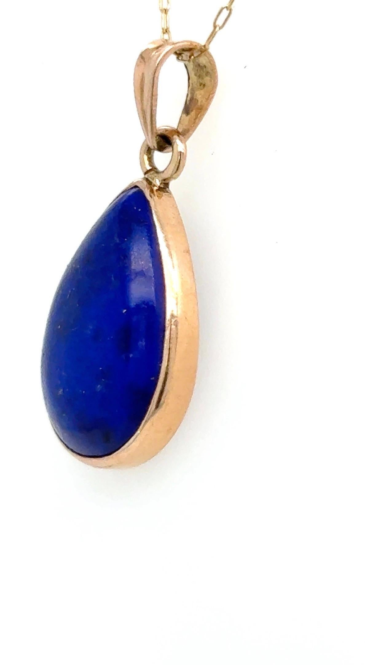 Collier pendentif en or jaune Lapis Lazuli taillé en poire en vente 7
