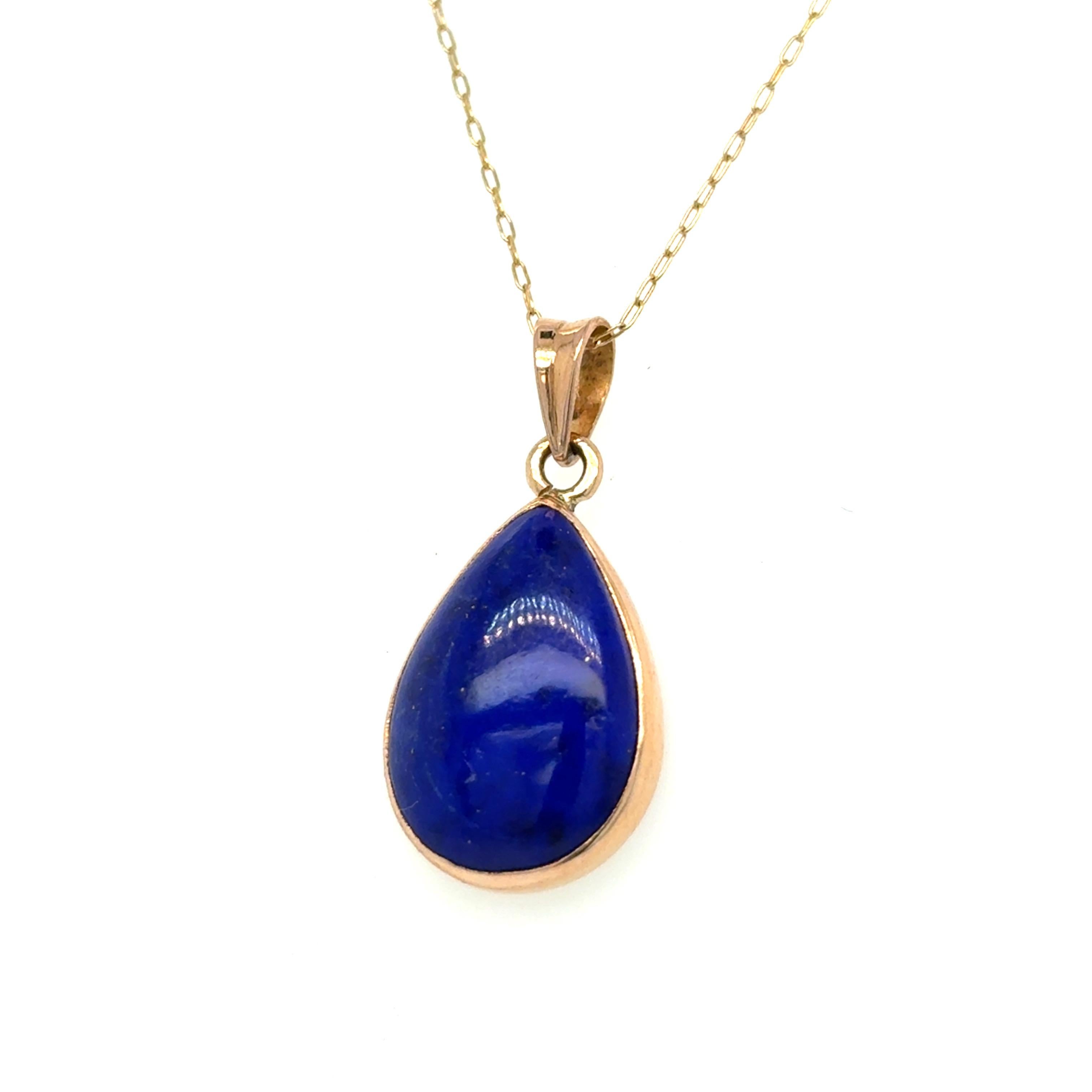 Collier pendentif en or jaune Lapis Lazuli taillé en poire Pour femmes en vente
