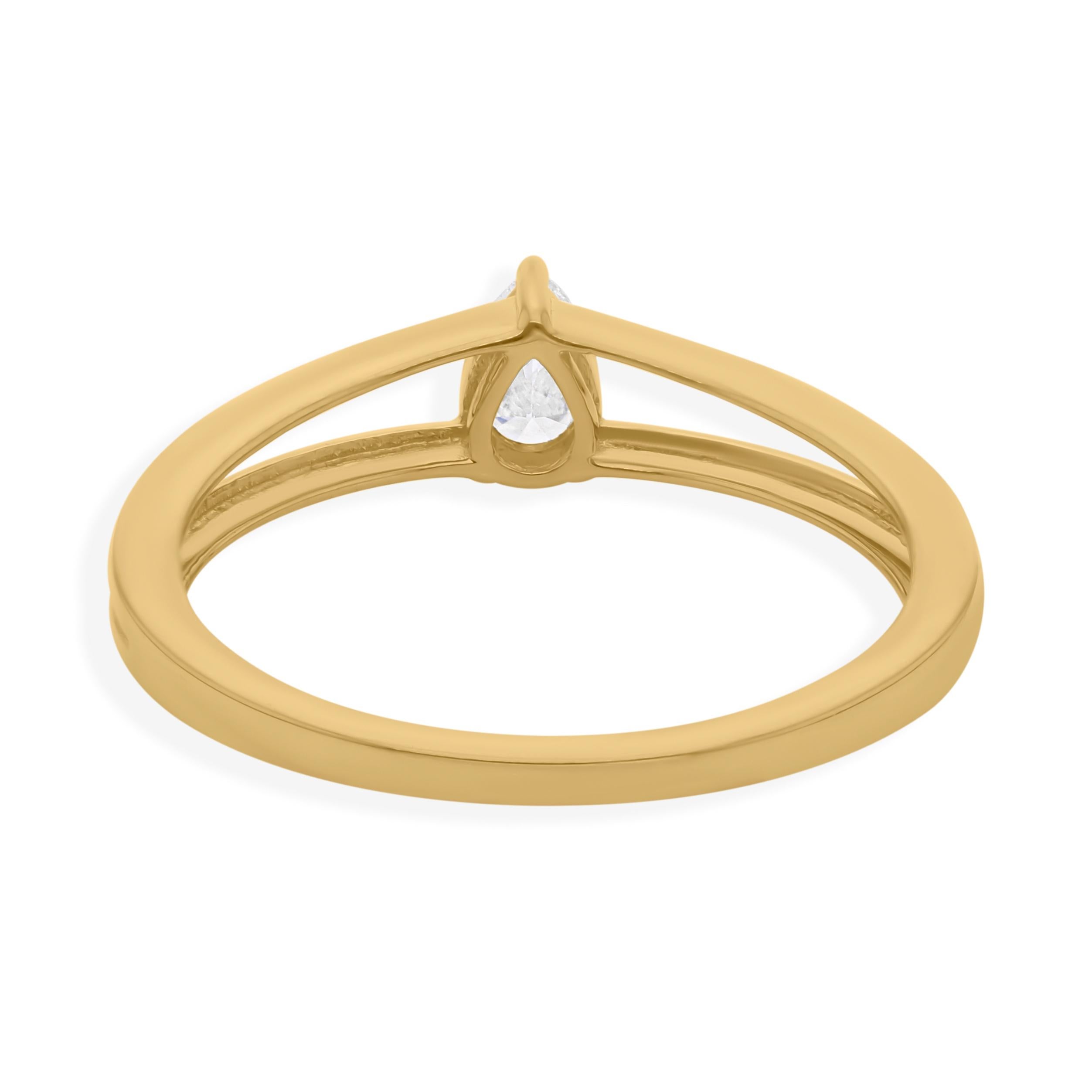 For Sale:  0.23 Carat Pear Cut Minimalist SI/HI Diamond Stacking Ring 18 Karat Yellow Gold 5