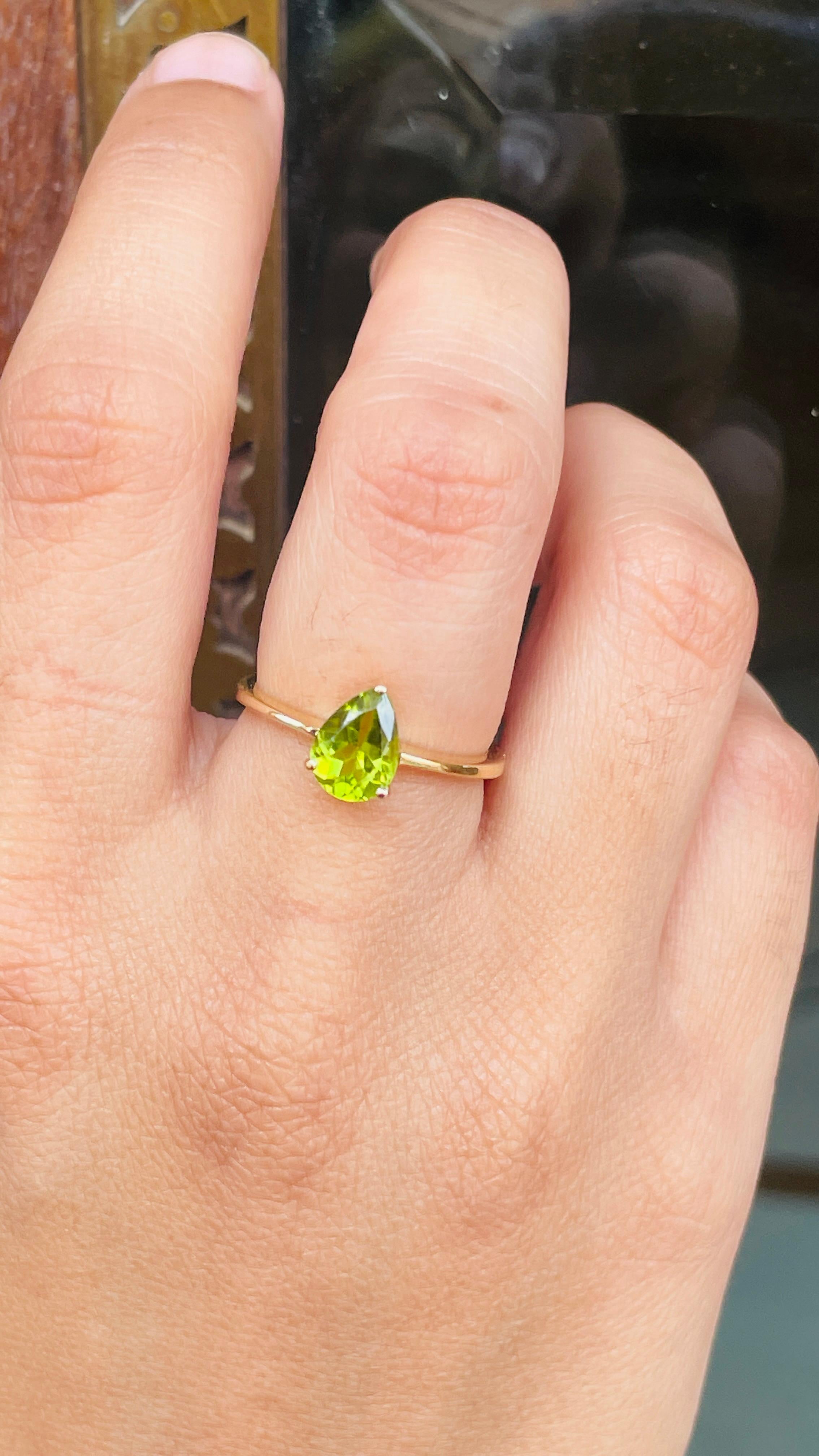 For Sale:  Pear Cut Peridot Solitaire Ring in 14K Yellow Gold 2