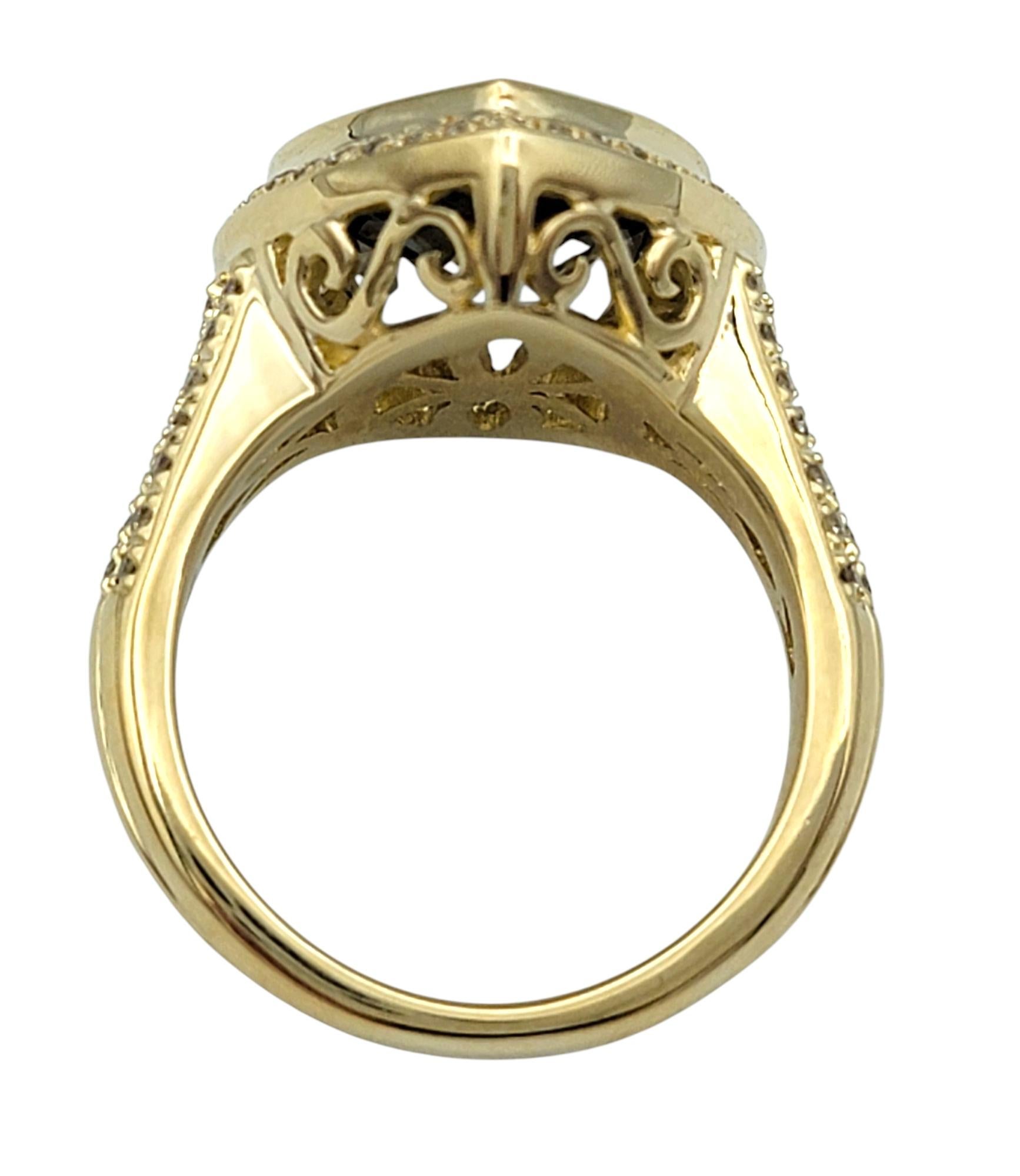 Bague à tige fendue en or jaune 14 carats avec Prasiolite taille poire et halo de diamants en vente 1