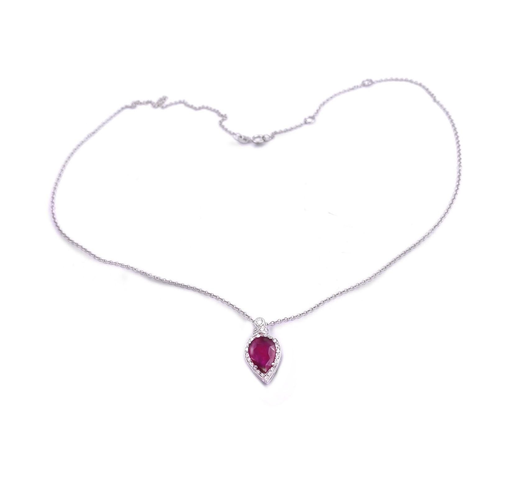 Rubí talla pera 0,30 Diamantes blancos Collar moderno con cadena de oro blanco de 18 quilates Artesano en venta