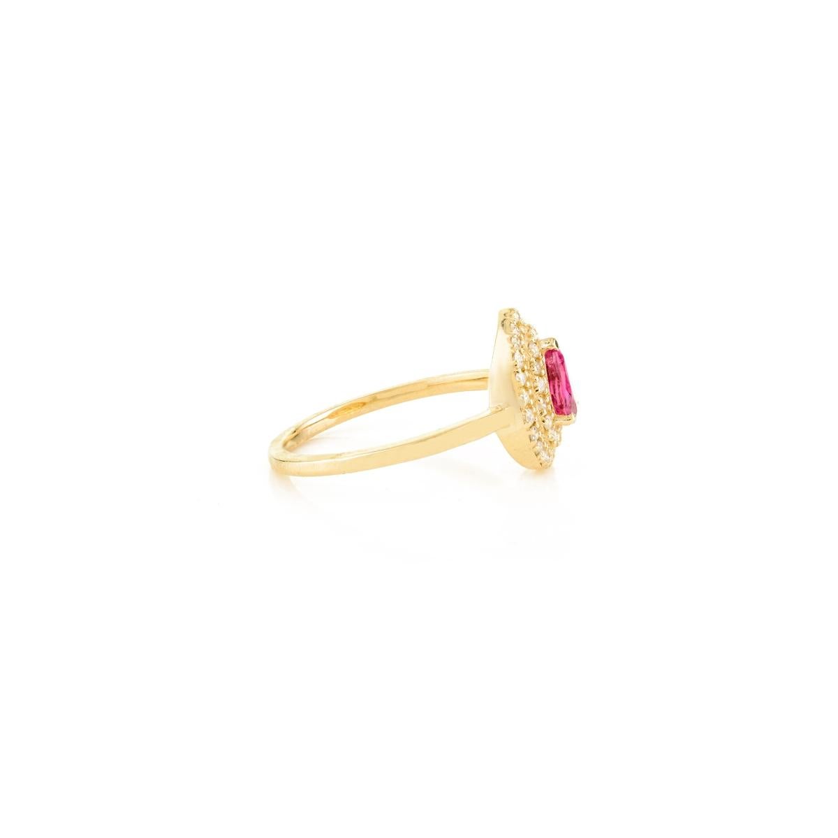 En vente :  Bague de fiançailles en or jaune massif 14k avec rubis taille poire et double halo de diamants 5