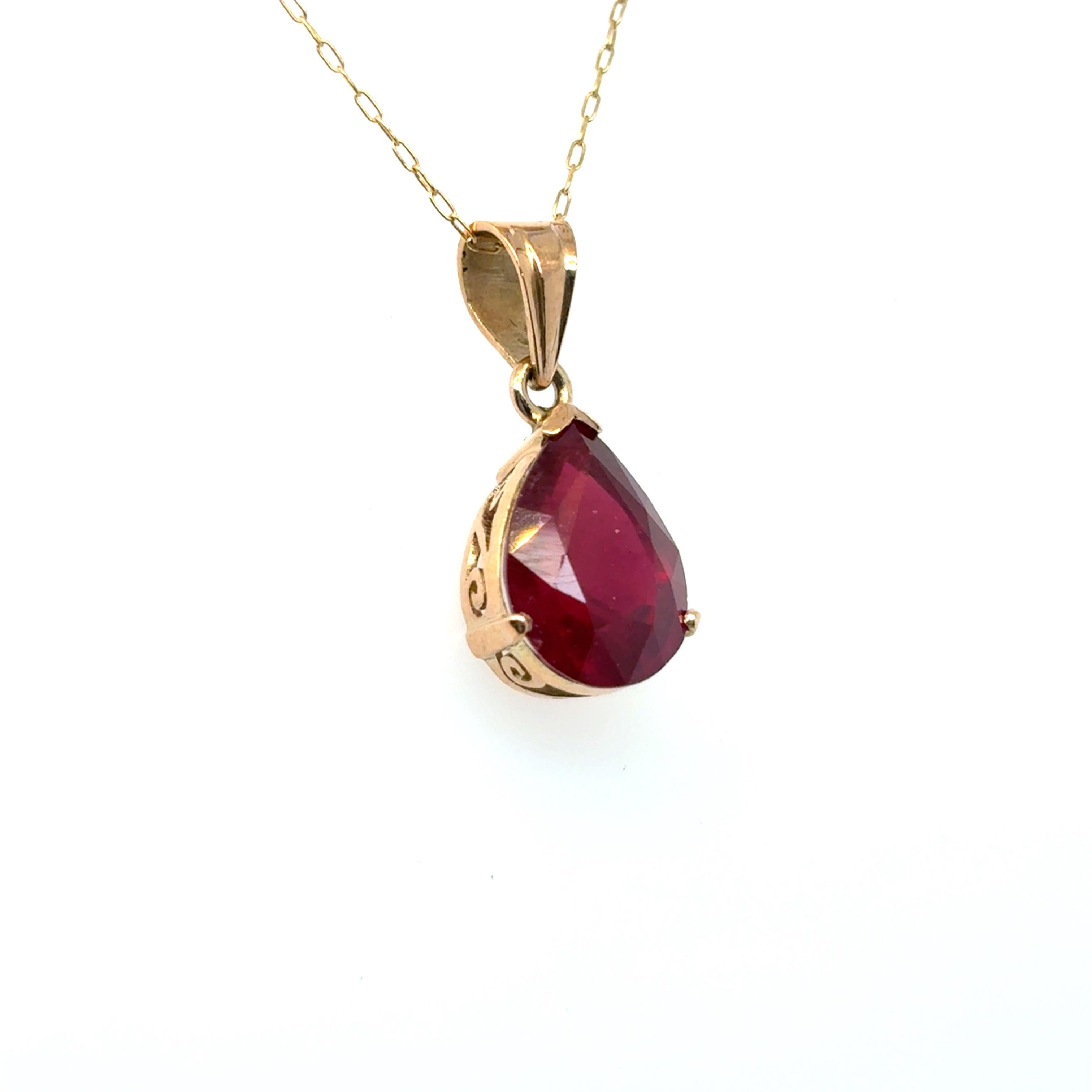 Pendentif or jaune rubis taille poire en vente 3