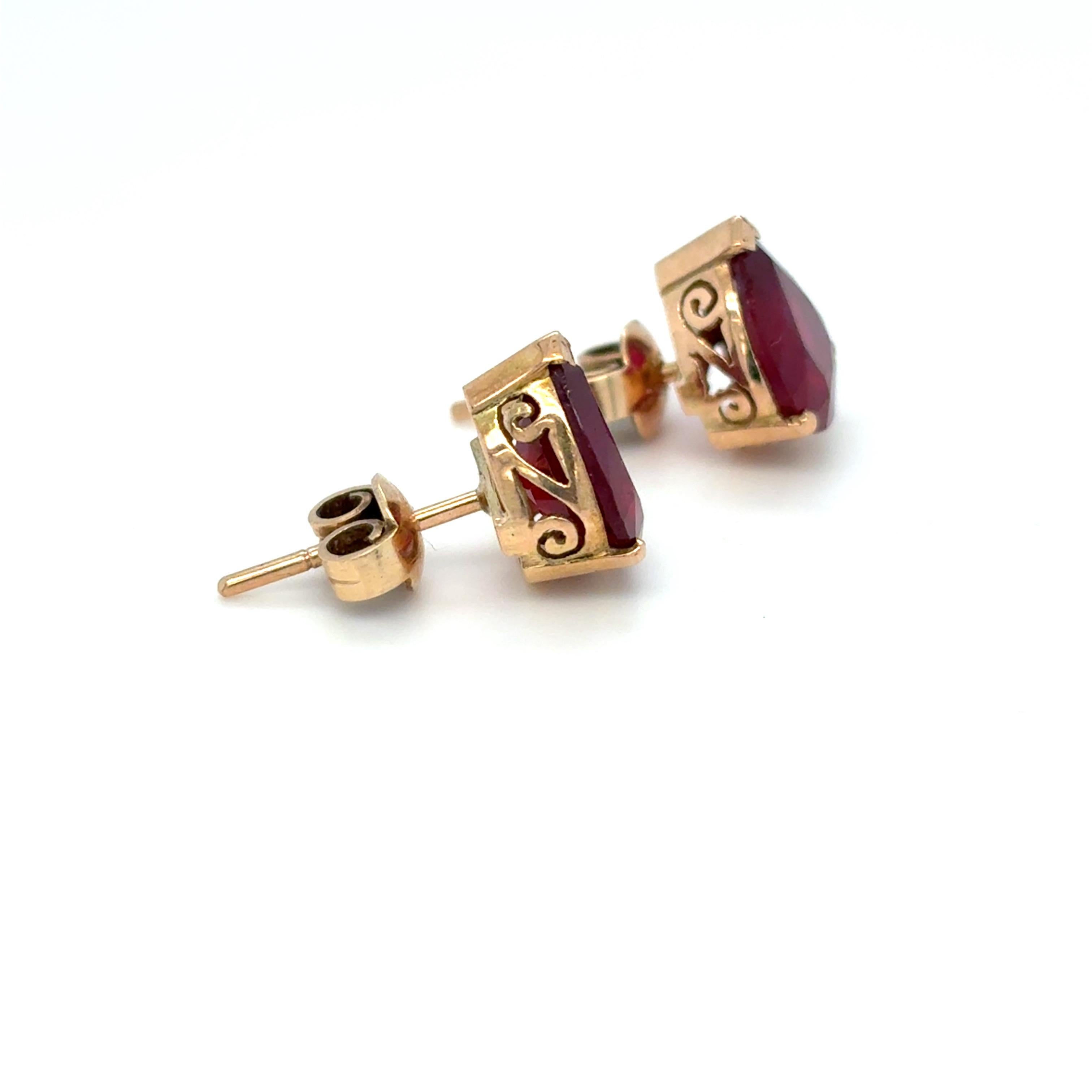 Pear Cut Ruby Yellow Gold Stud Earrings For Sale 5
