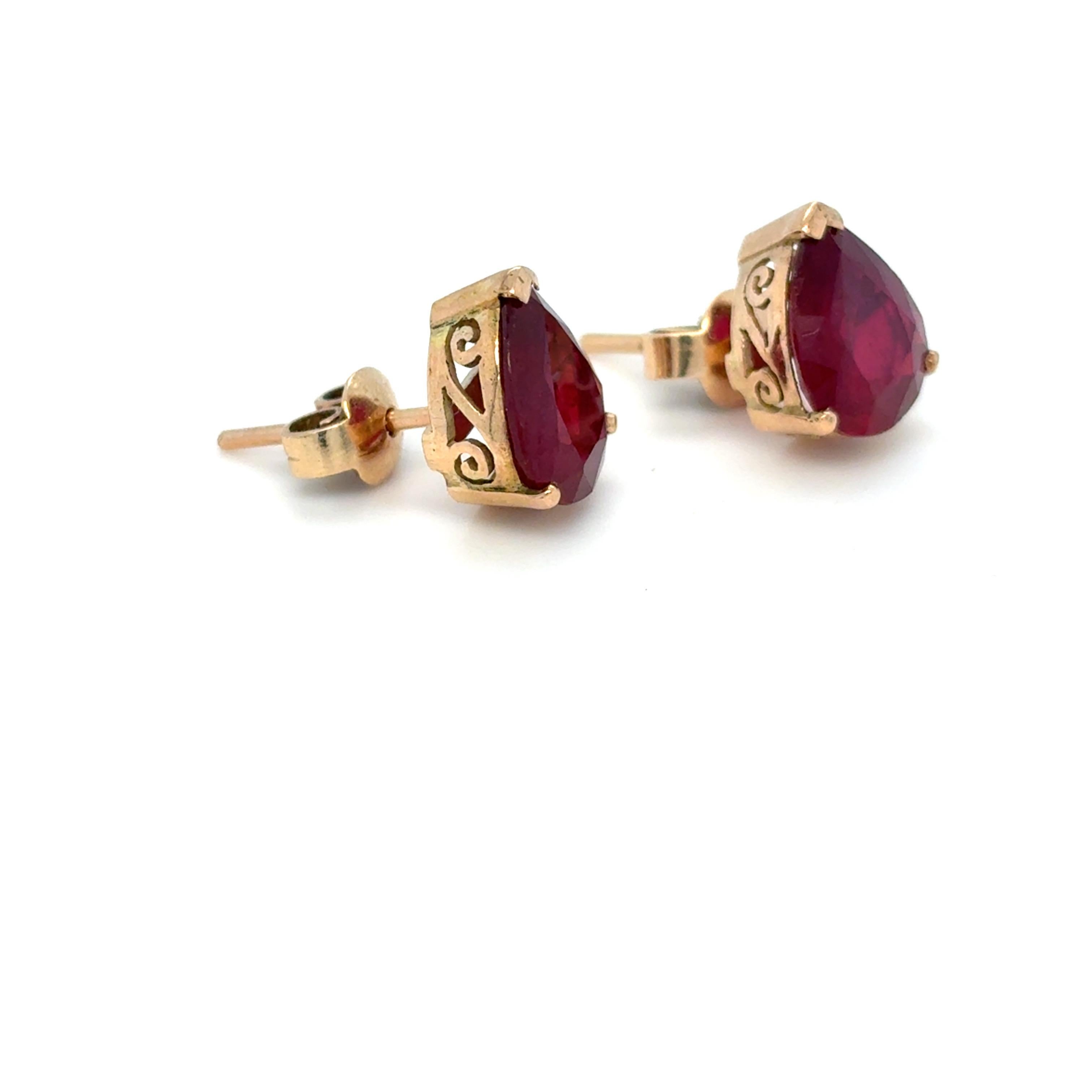 Pear Cut Ruby Yellow Gold Stud Earrings For Sale 6