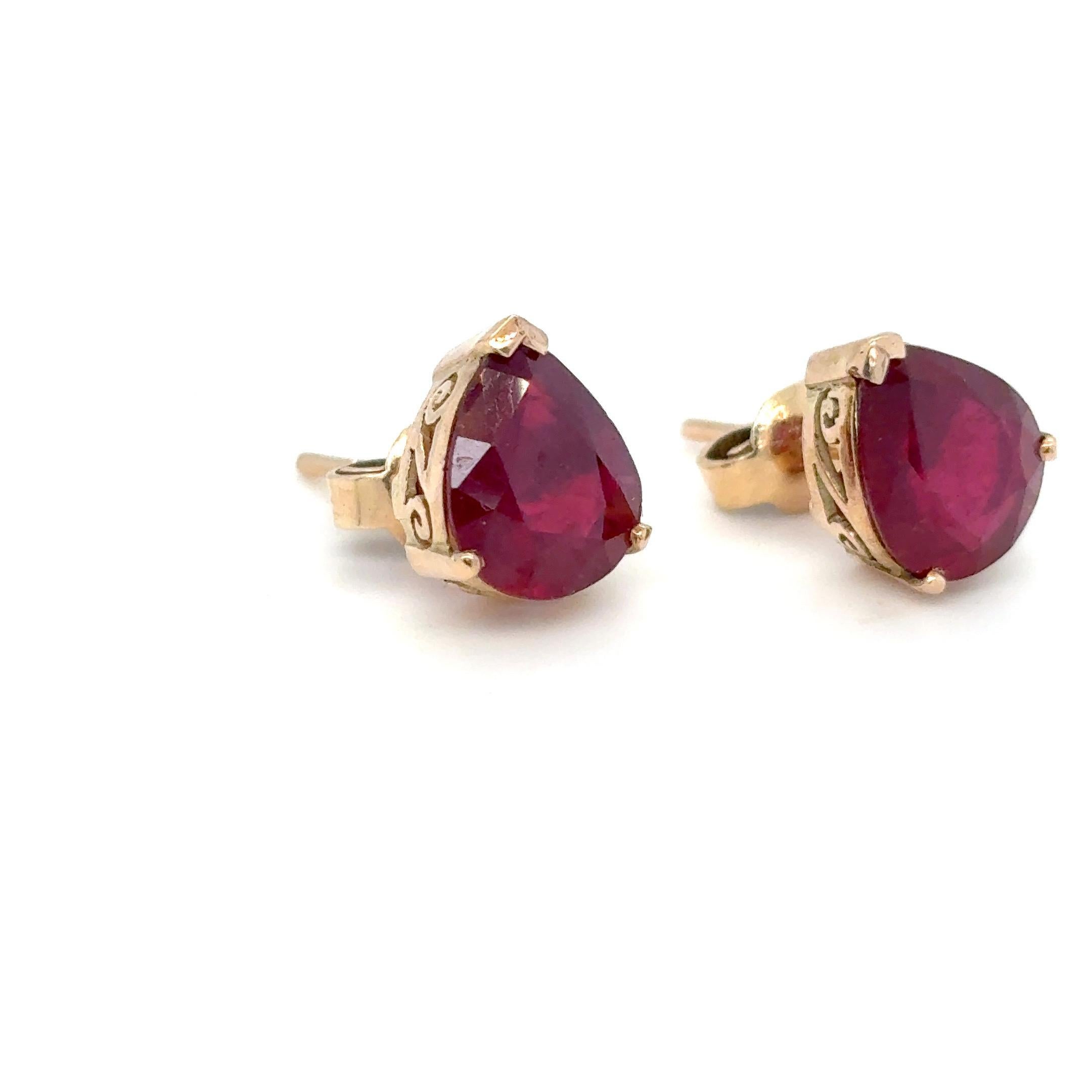 Pear Cut Ruby Yellow Gold Stud Earrings For Sale 11