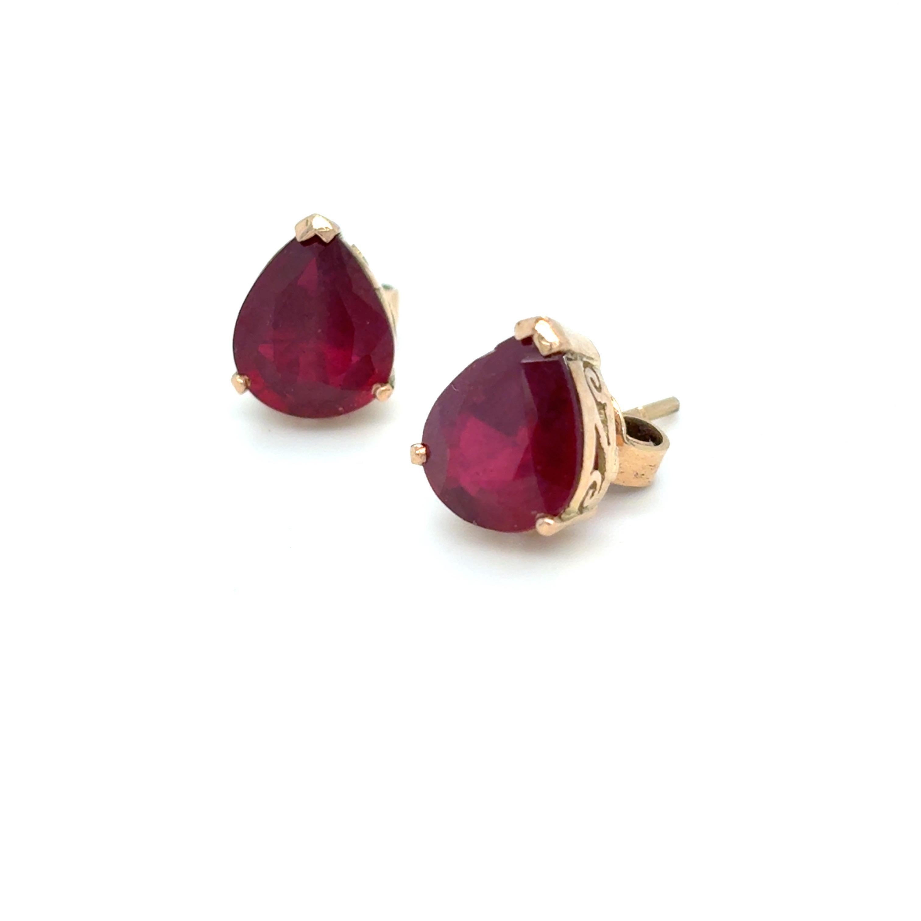 Pear Cut Ruby Yellow Gold Stud Earrings For Sale 12