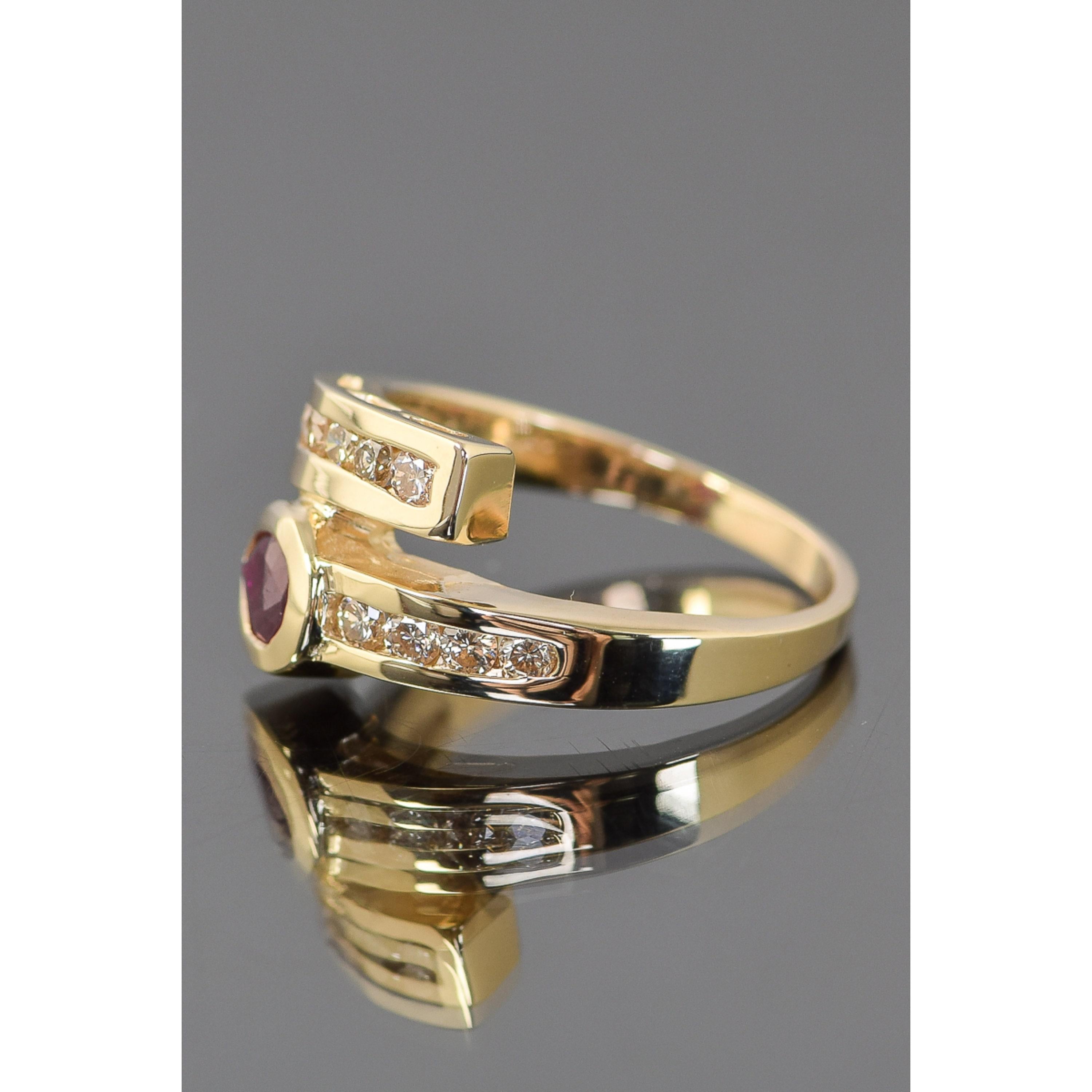 For Sale:  Pear Cut Ruby Yellow Gold Wedding Band Ruby Diamond Yellow Gold Fashion Ring 3