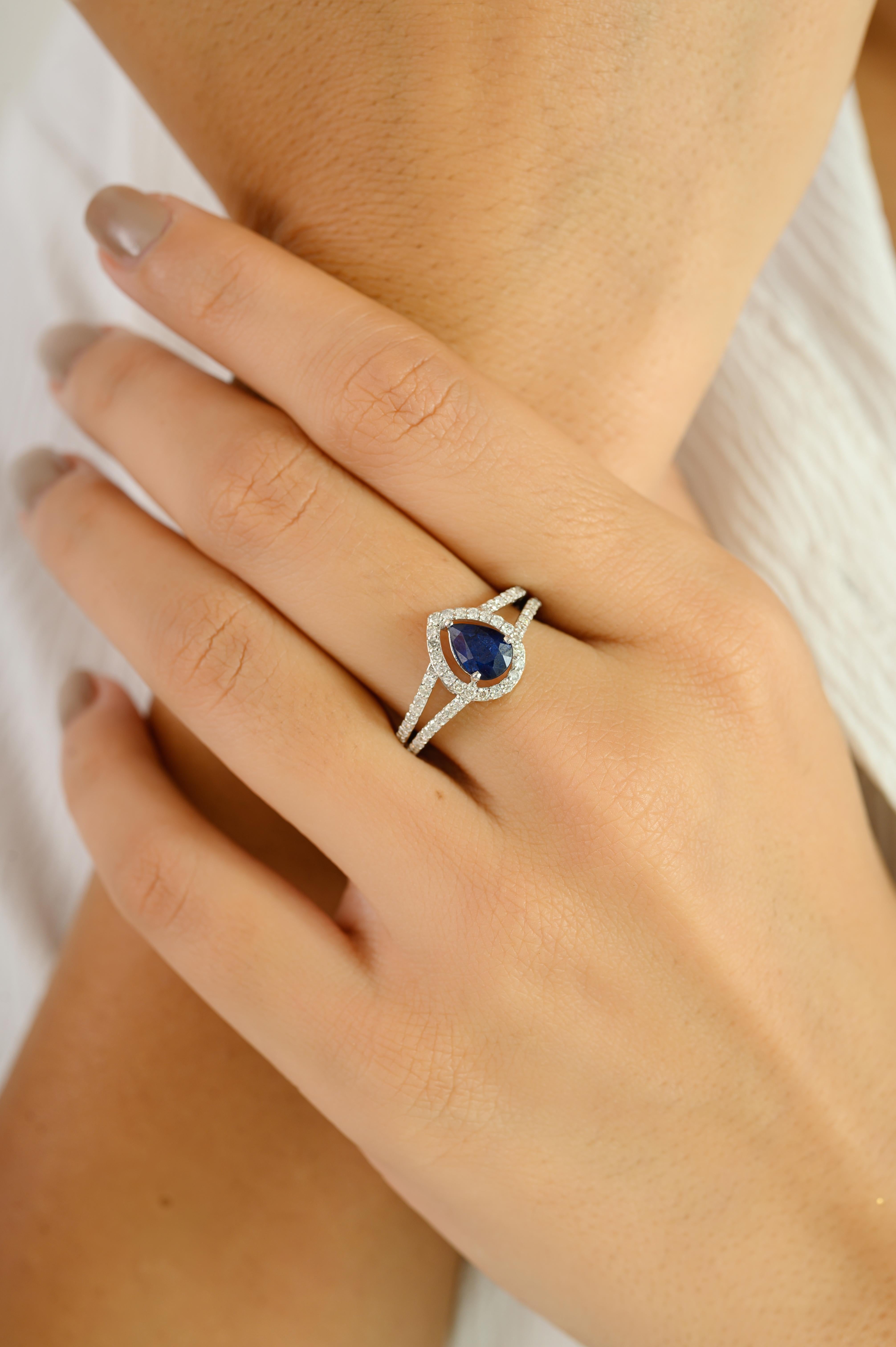 En vente :  Bague halo en or blanc 14K avec saphirs et diamants en forme de poire Cadeau de fin d'études 6