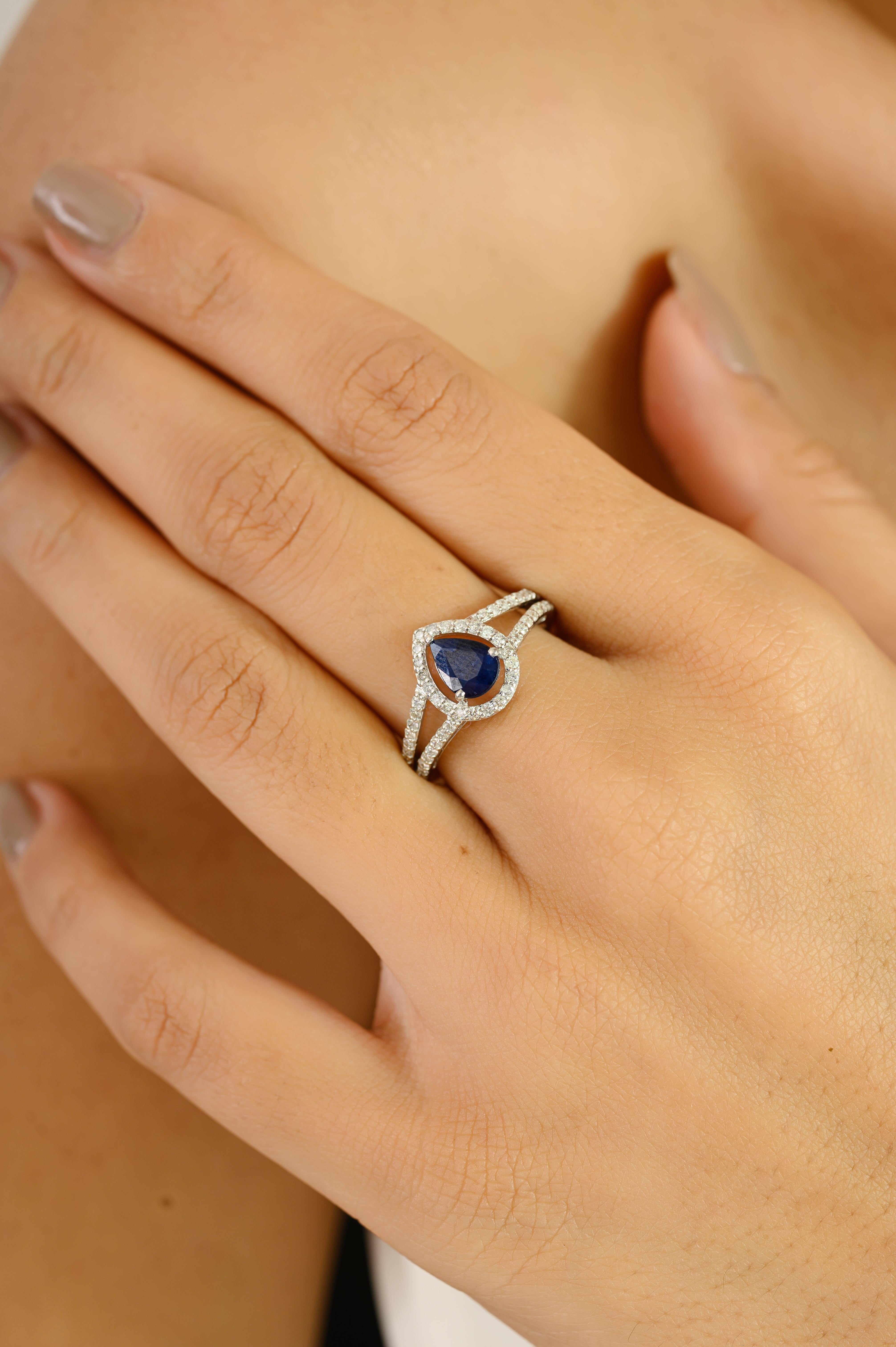 En vente :  Bague halo en or blanc 14K avec saphirs et diamants en forme de poire Cadeau de fin d'études 8