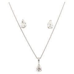 Pear diamond solitaire drop pendant and stud earrings jewellery set 18K gold