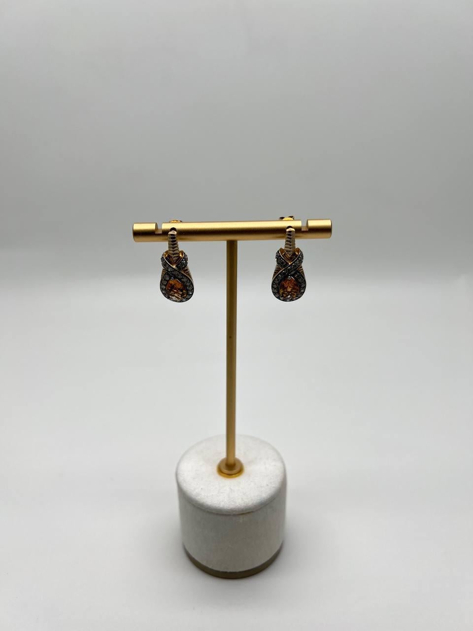 Pear Drop Shape Orange Citrine Brown Diamonds Halo Twist 14K Gold Drop Earrings In New Condition For Sale In Oakton, VA