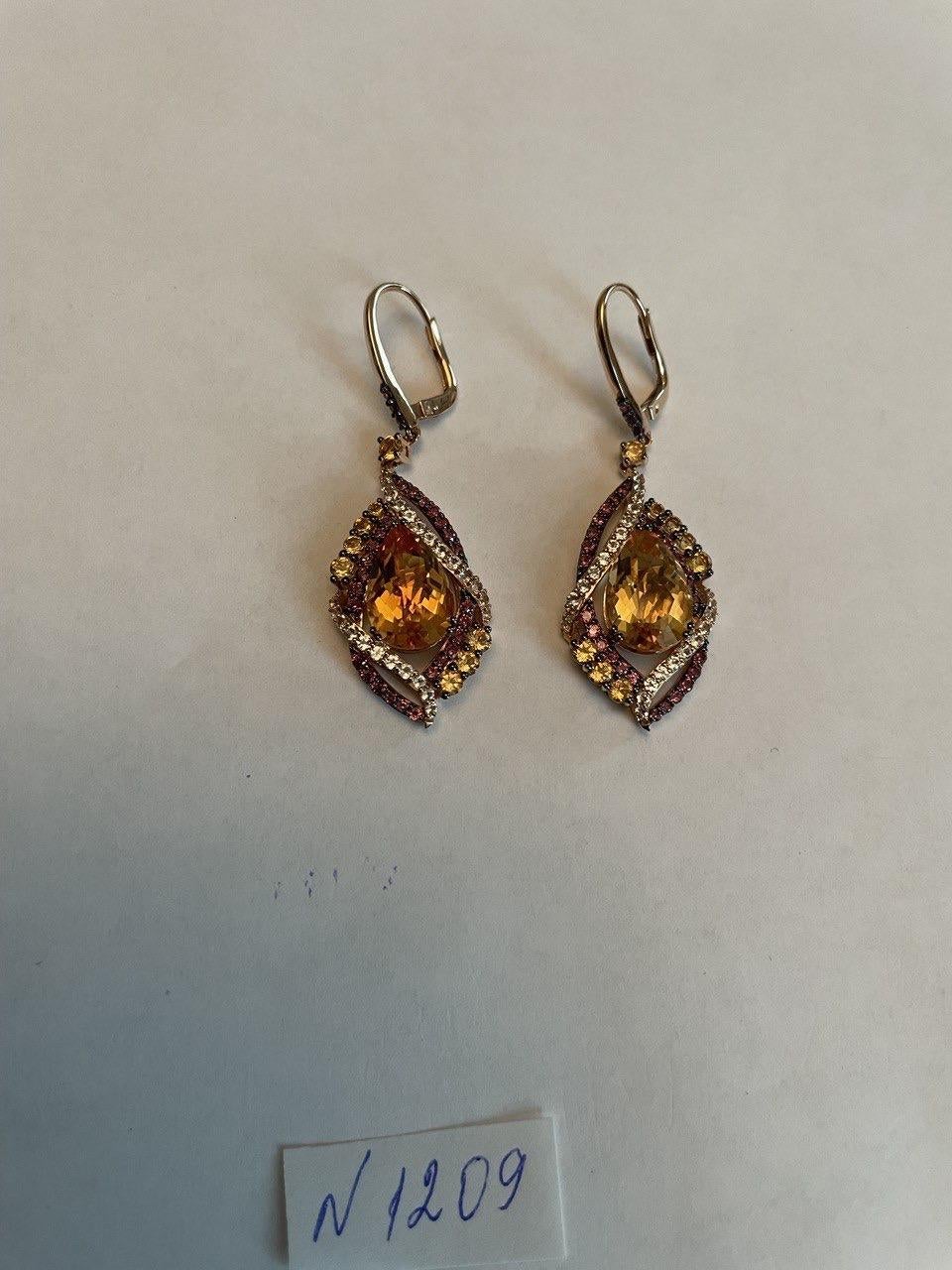 Orecchini a goccia a forma di pera con Citrino arancione e più diamanti in oro giallo 14K in vendita 4