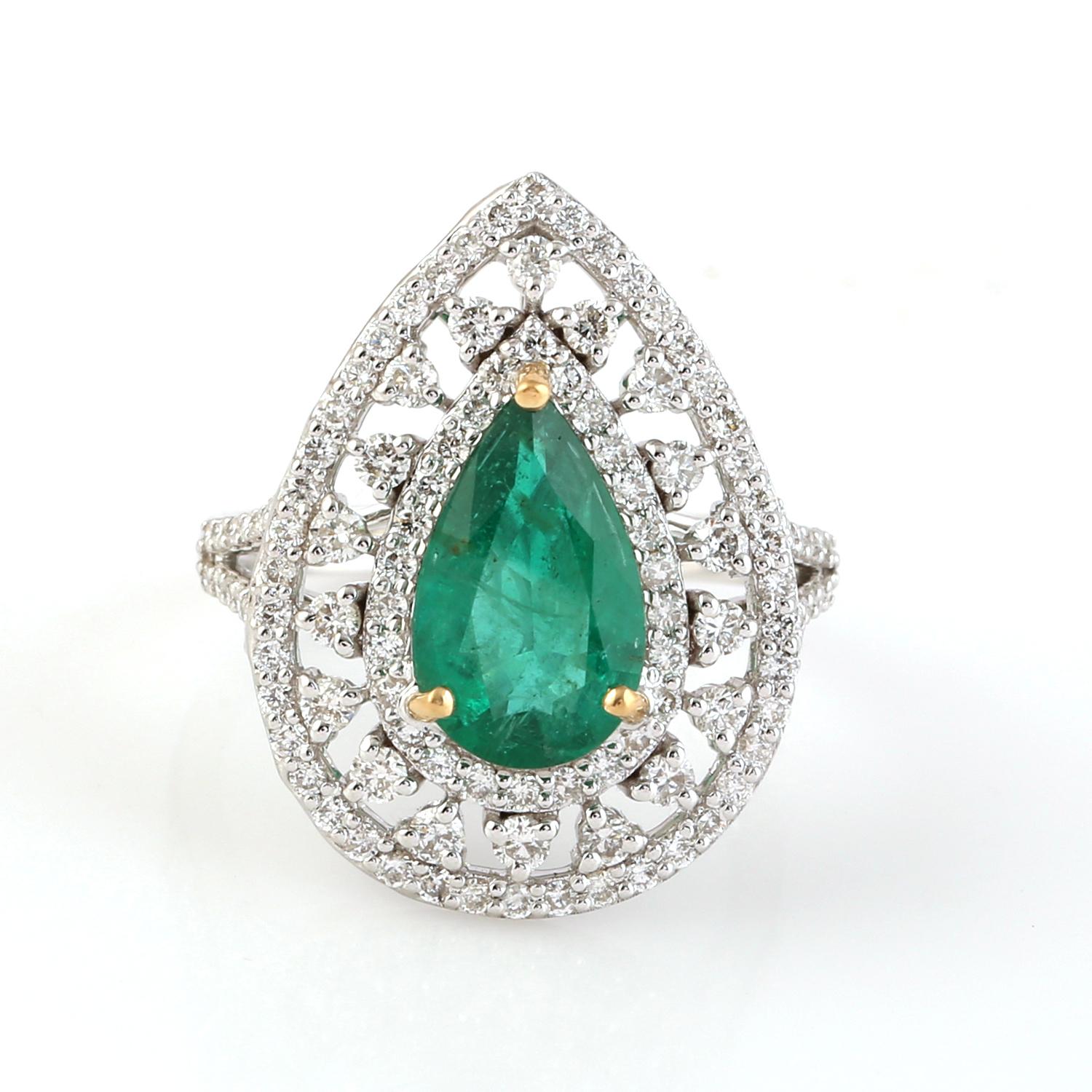 Contemporary Pear Drop Shaped Green Emerald Ring with Halo Diamonds Made in 18k White Gold For Sale