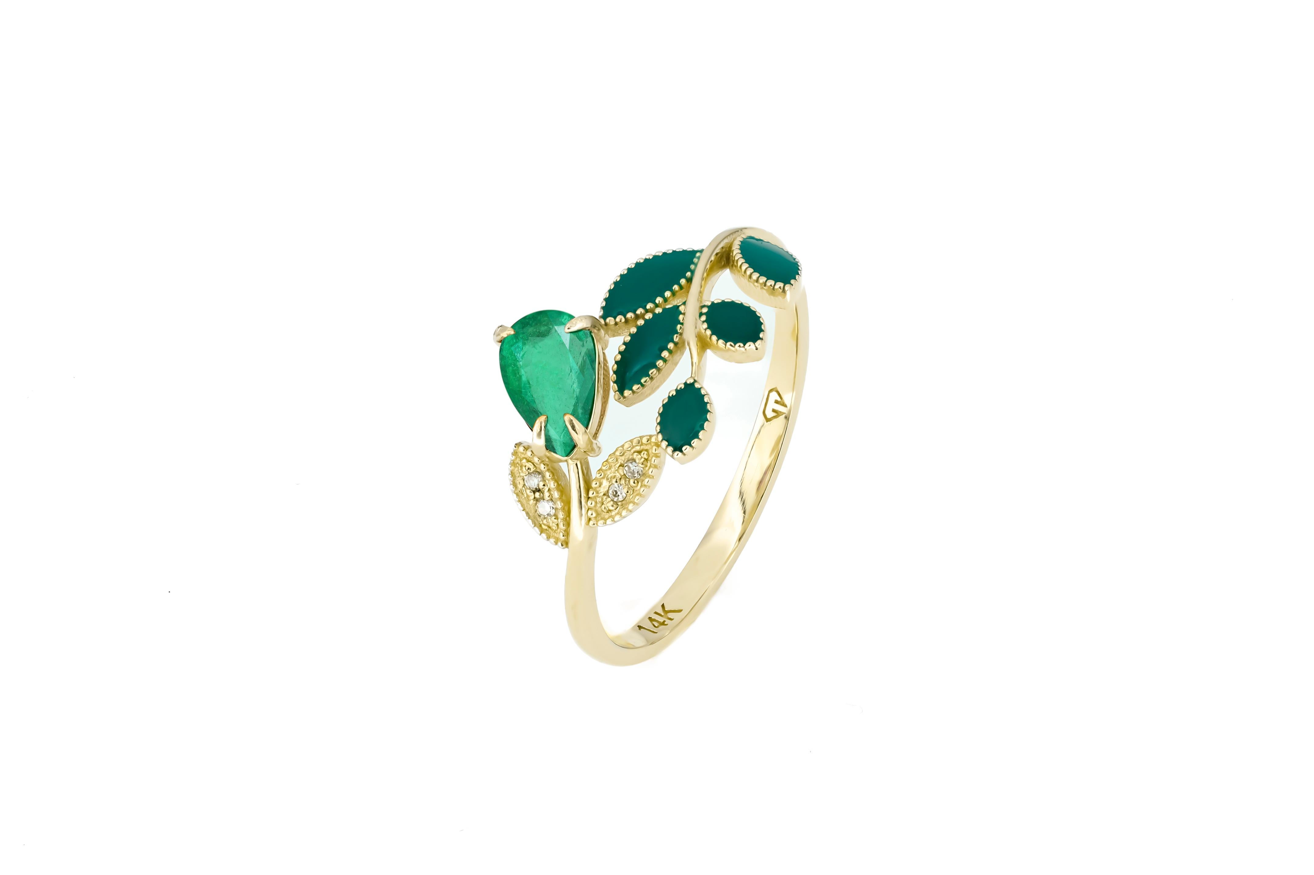 For Sale:  Pear emerald 14k gold ring. 6