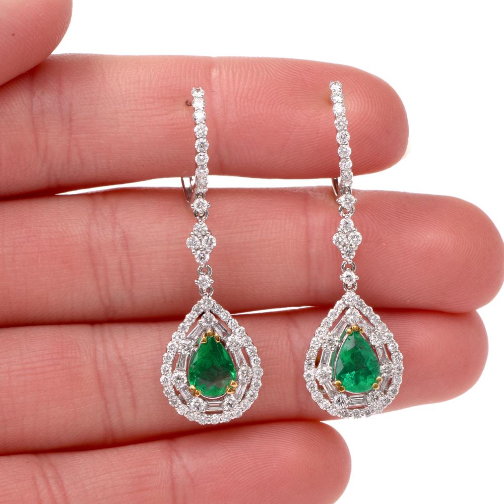 Pear Emerald Diamond Dangle Drop Gold Earrings In Excellent Condition In Miami, FL