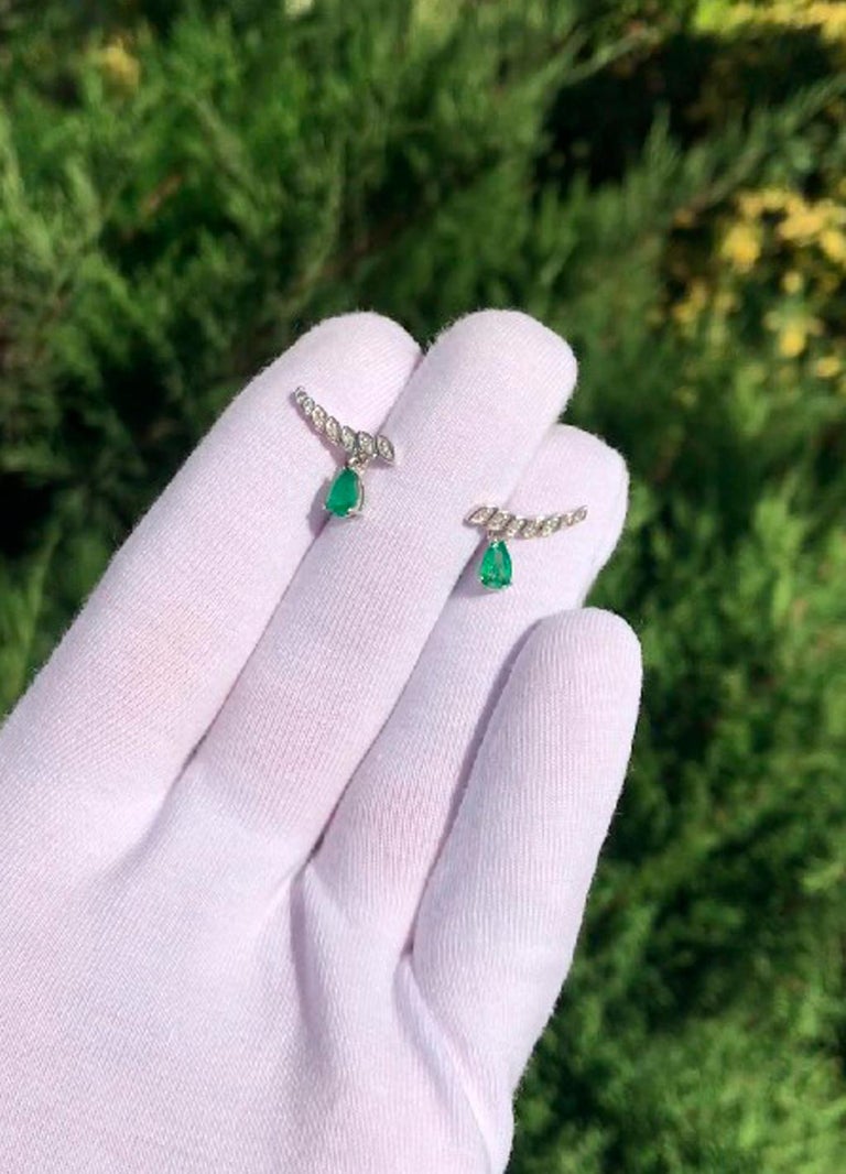 Pear emerald earrings studs. Emerald and diamonds earrings. For Sale 12
