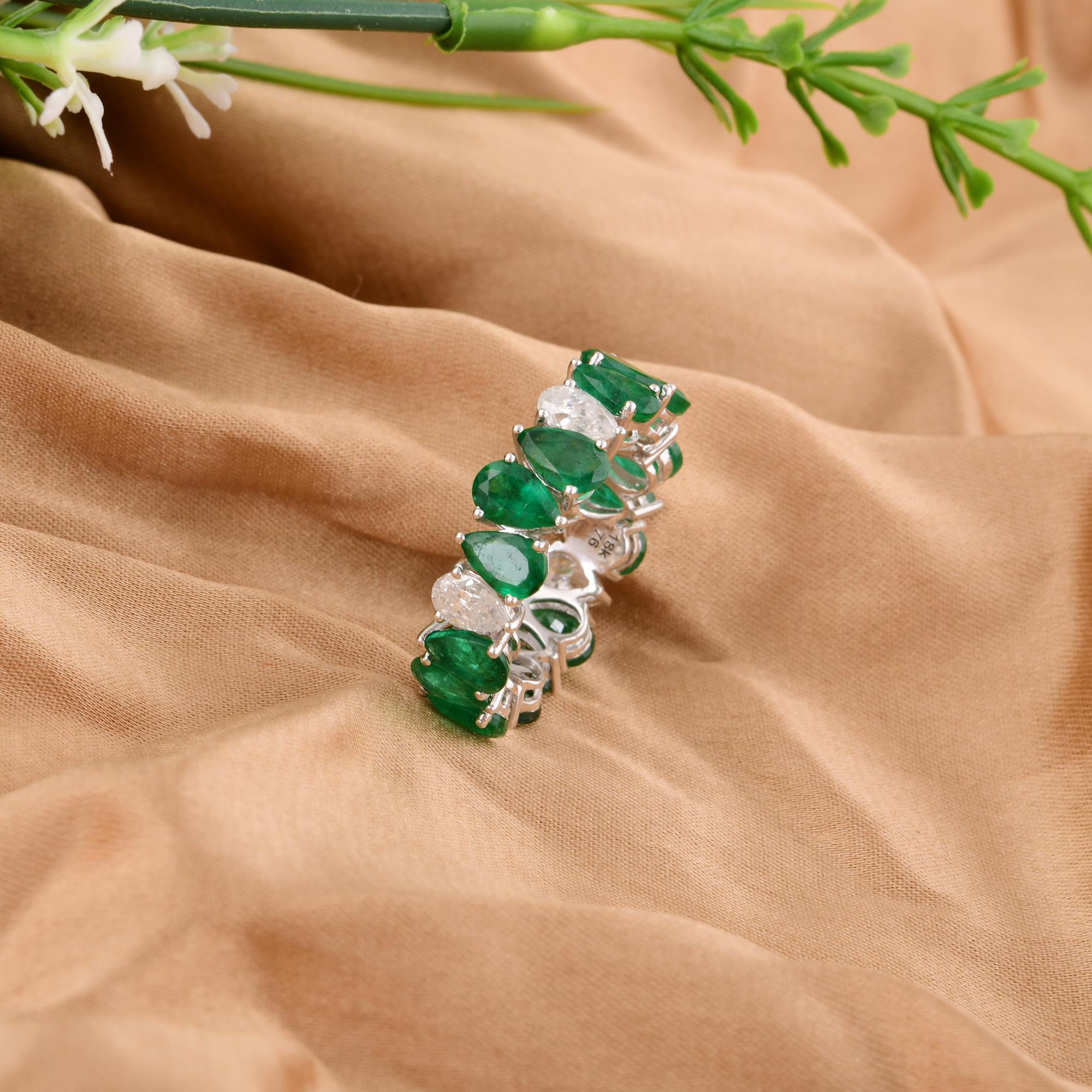 Modern Pear Emerald Gemstone Band Ring Diamond 18 Karat White Gold Handmade Jewelry For Sale