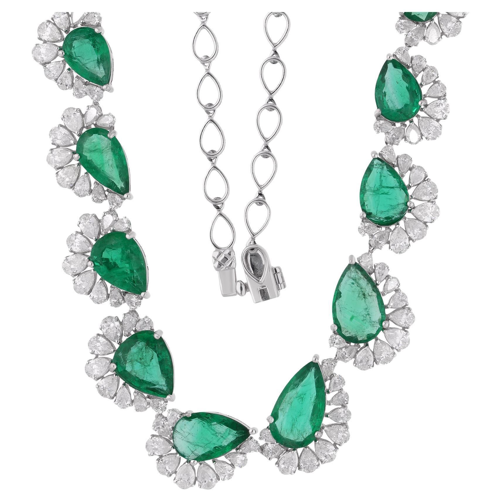 25.58 Carat Pear Emerald Necklace 10.50 Carat SI/H Diamond 10 Karat White Gold