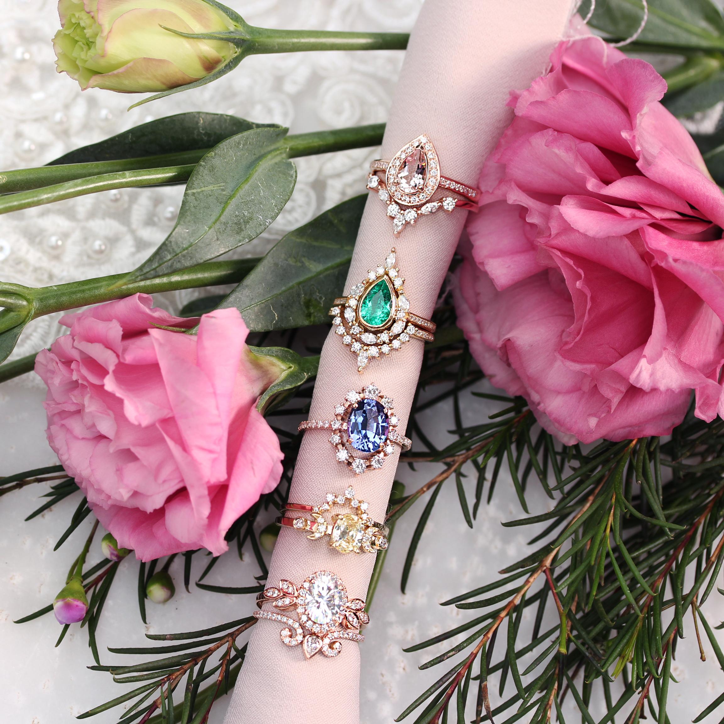 Women's Pear Emerald Halo Unique Engagement Two Ring Set, Eva For Sale