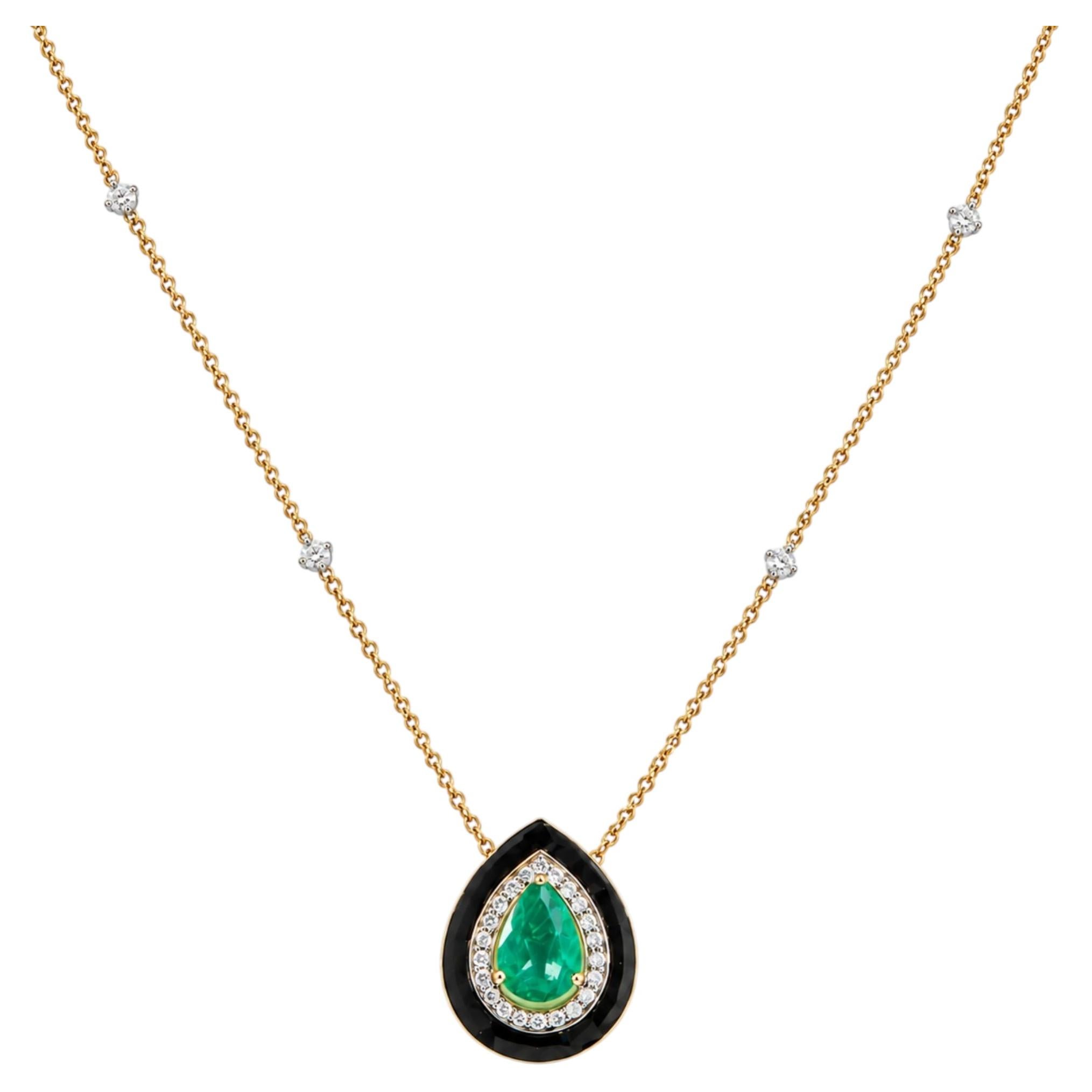 Pear Emerald Natural Diamond Necklace in 14k Solid Gold (Certified) For Sale