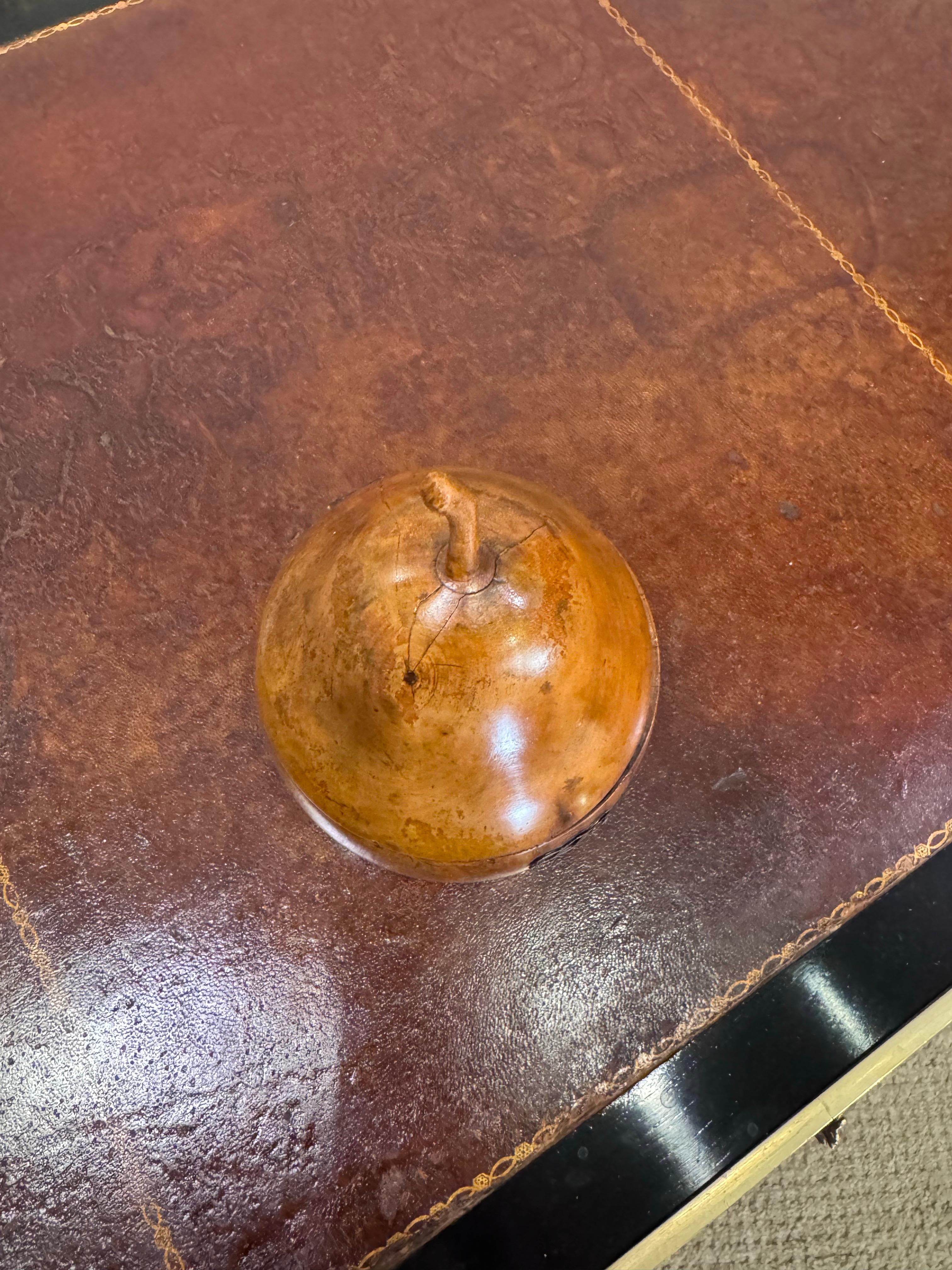 Pear form Tea Caddy For Sale 10