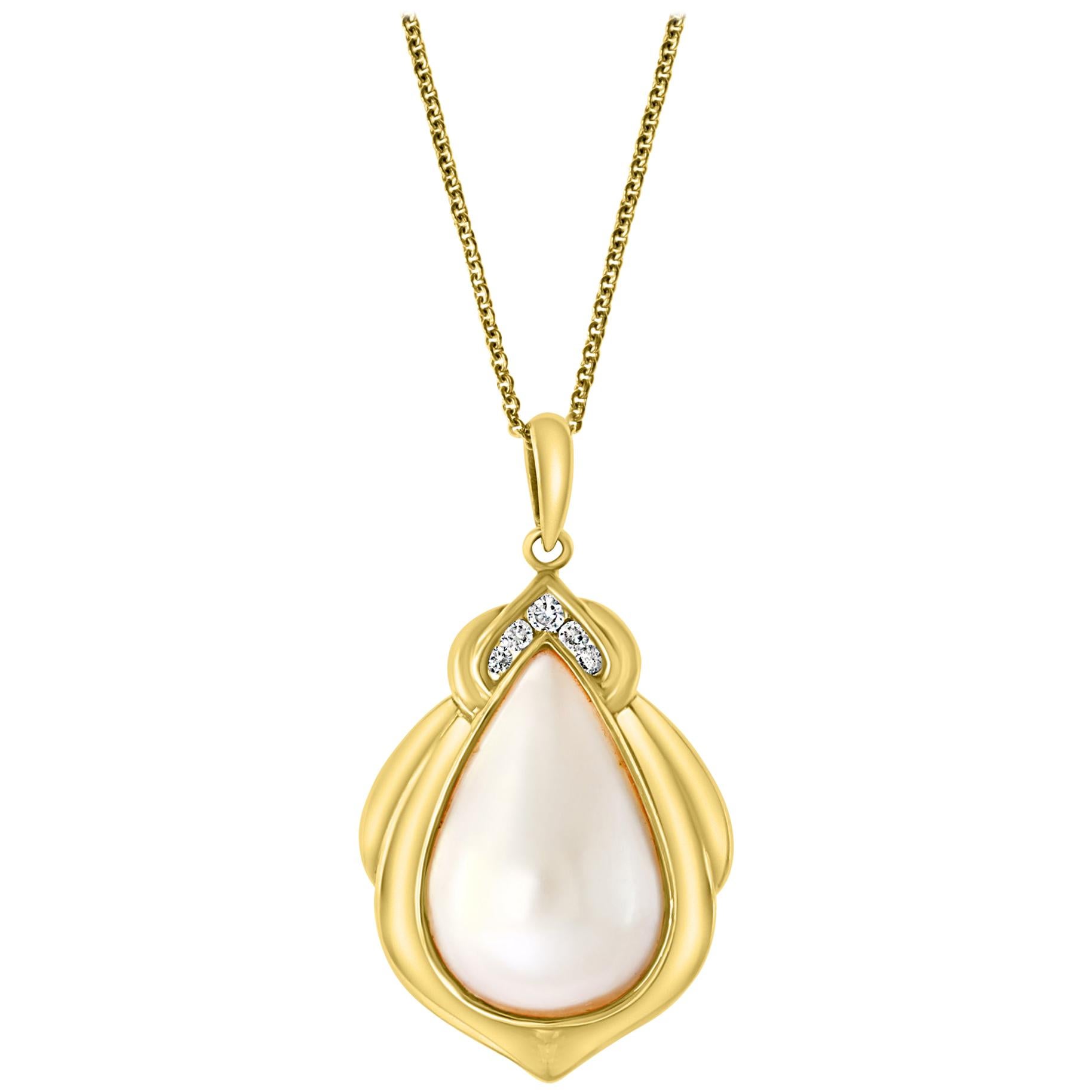 Pear Mabe Pearl and Diamond Pendant / Necklace 14 Karat Yellow Gold with Chain