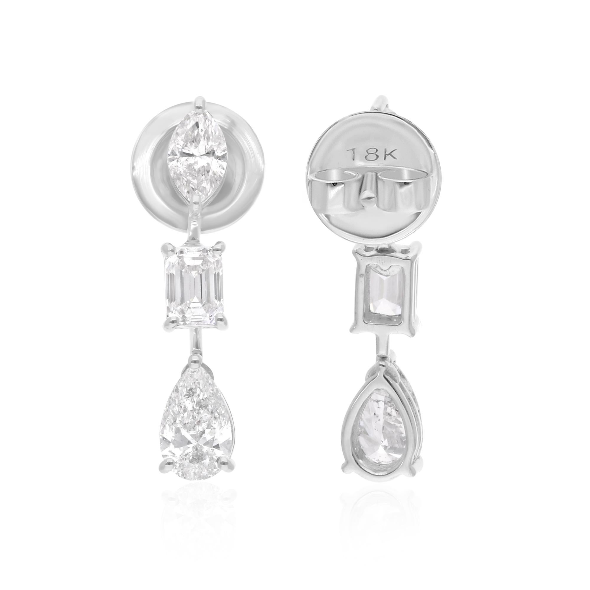 Diese exquisiten Ohrringe sind aus 18-karätigem Gold gegossen und mit 1,53 Karat funkelnden Diamanten besetzt.

FOLLOW SPECTRUM JEWELS Storefront, um die neueste Collection'S und exklusive Stücke zu sehen. Spectrum Jewels ist stolz darauf, ein Top